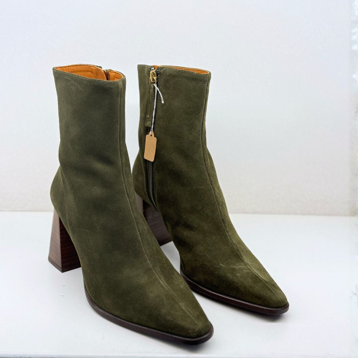 Angel alarcon - Tronchetti in camoscio con zip