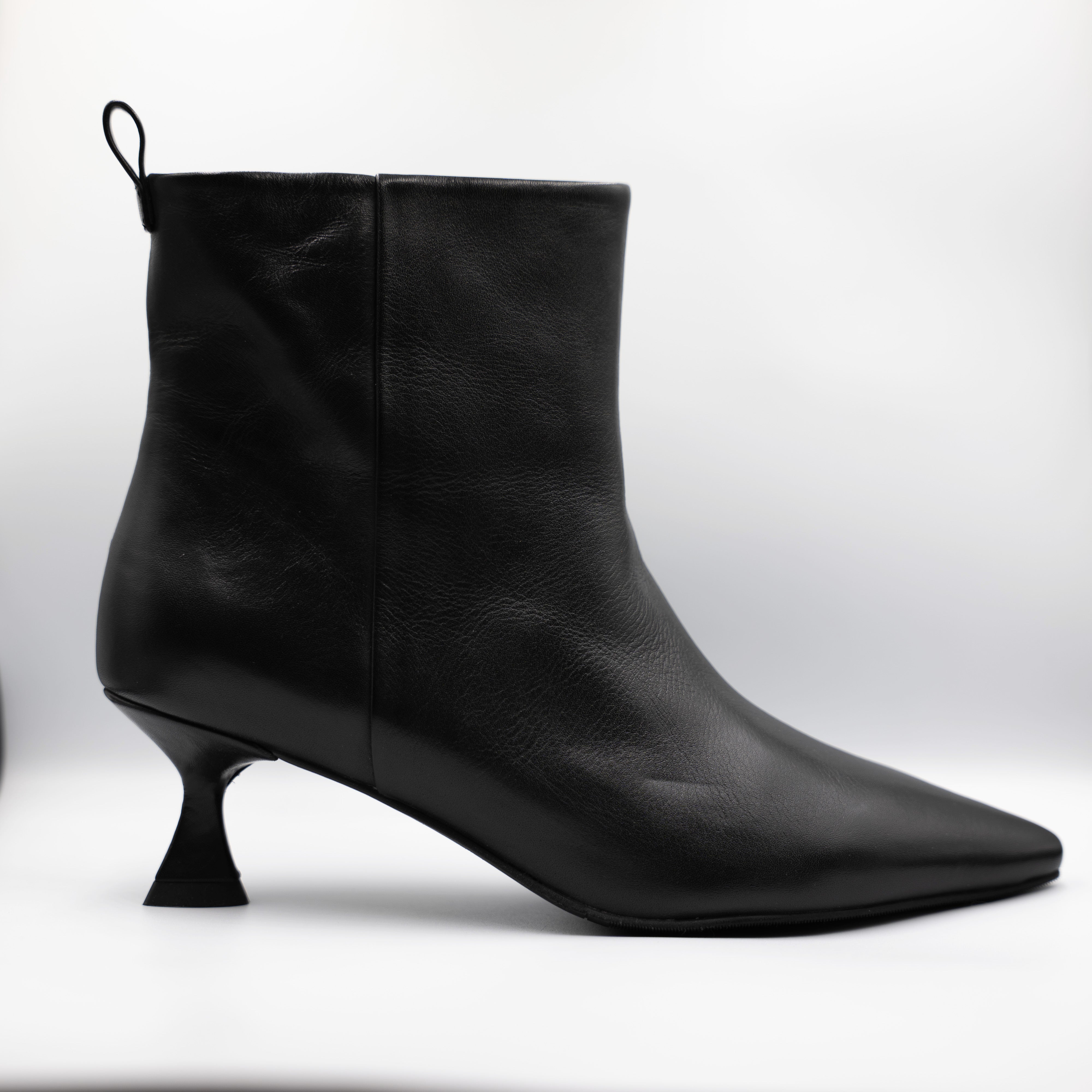 La Vitrina - Tronchetti in pelle con zip