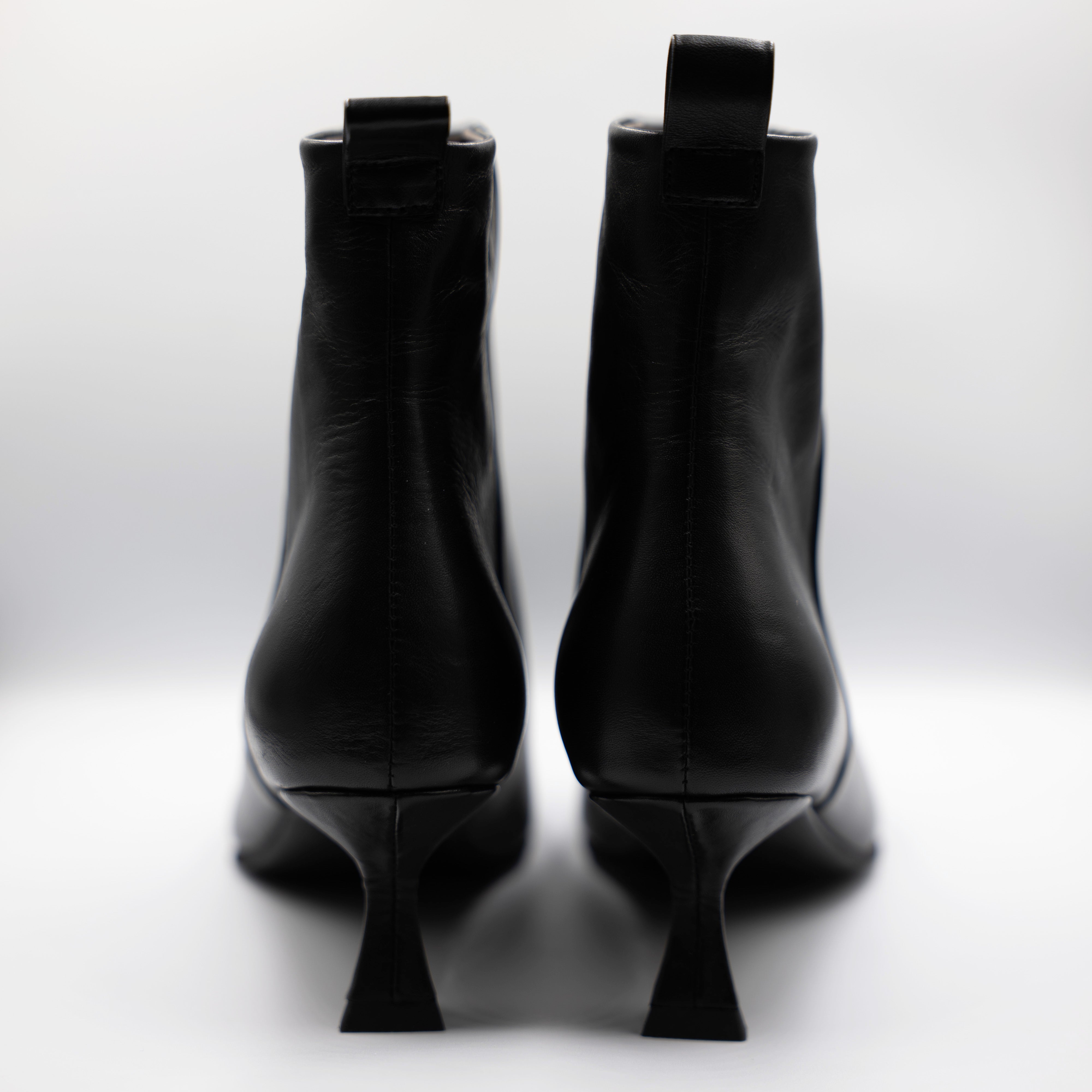 La Vitrina - Tronchetti in pelle con zip