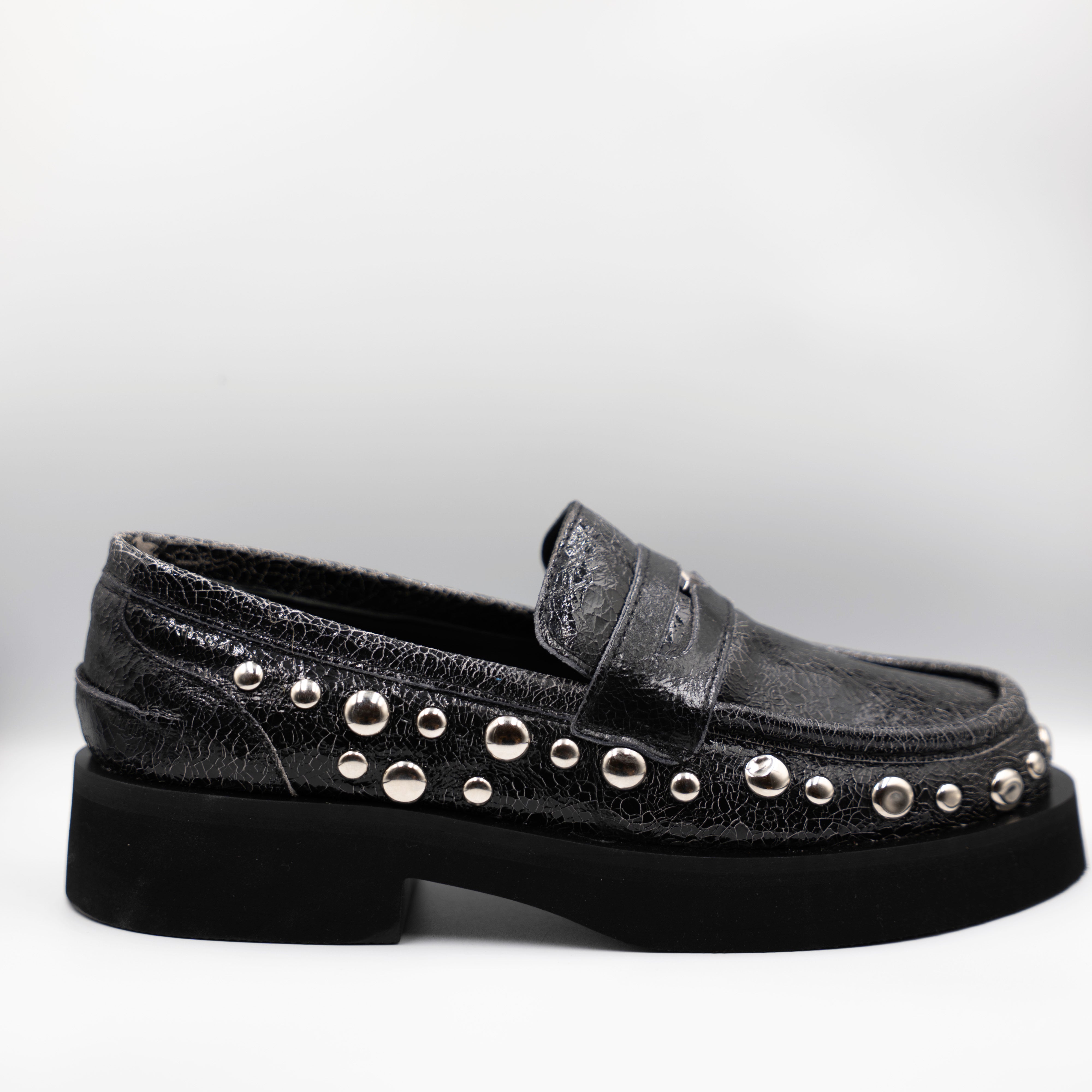 Zoe - Mocassini in pelle con borchie