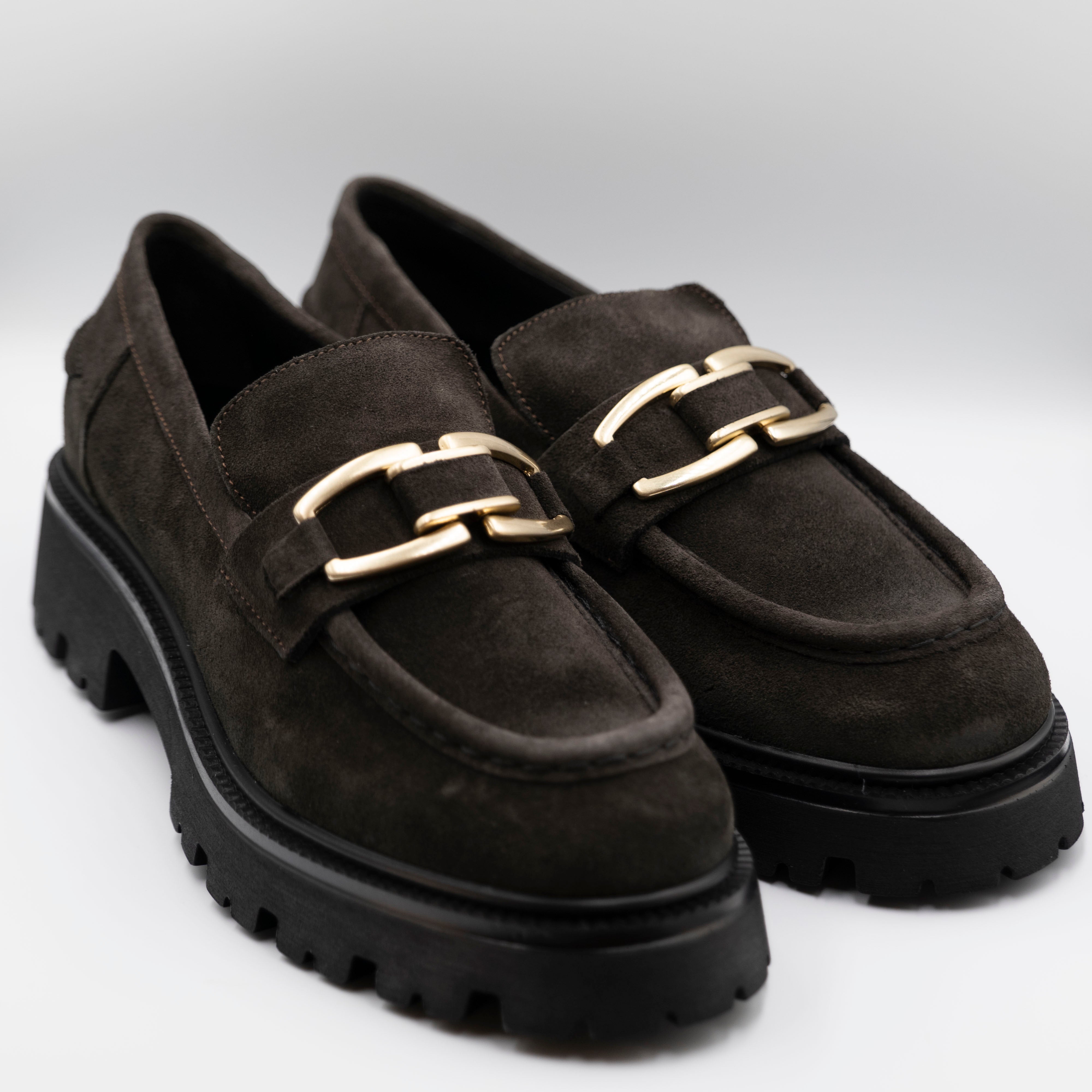 VSL - Mocassini in camoscio con accessorio