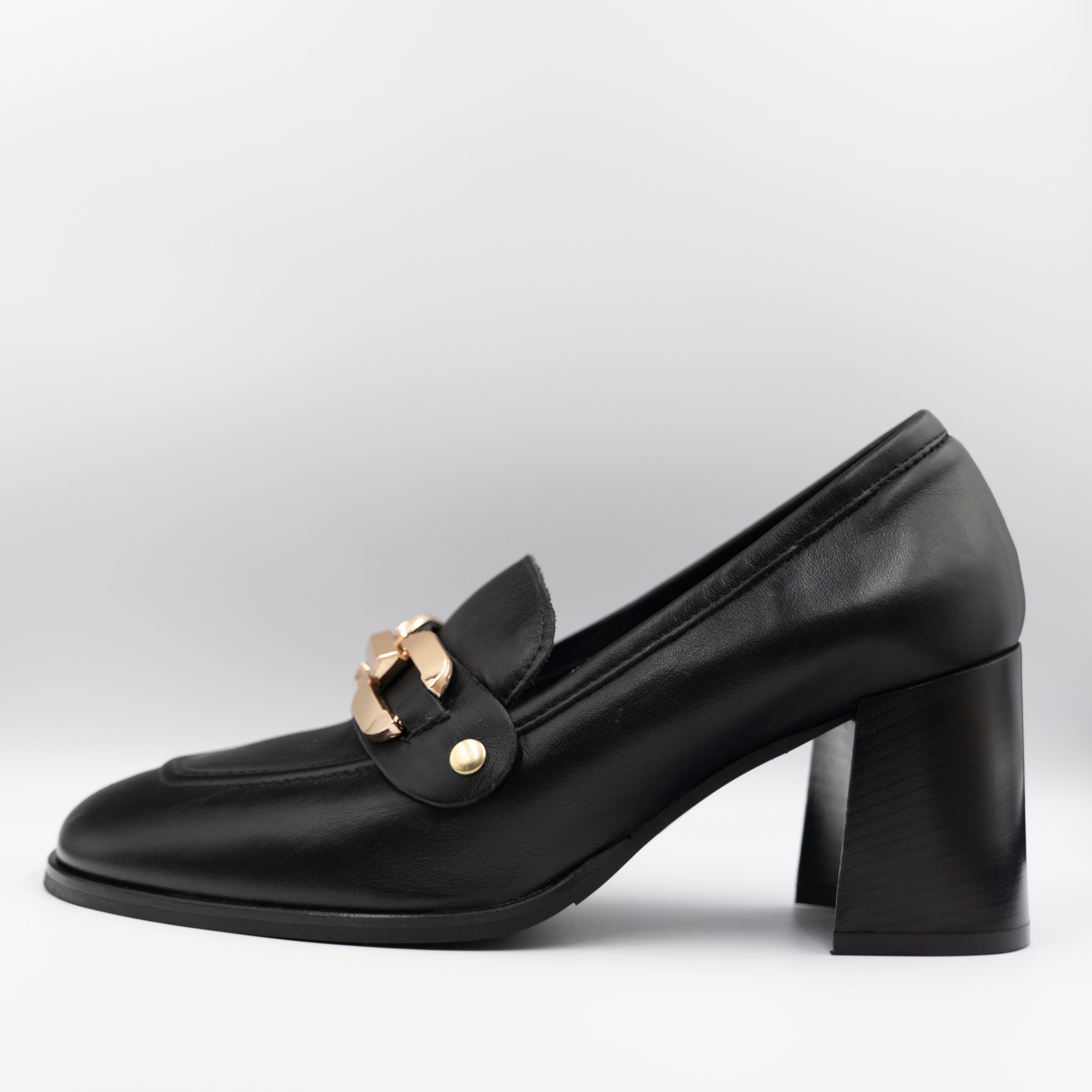 Illuminal - Mocassini in pelle con accessorio -Nero