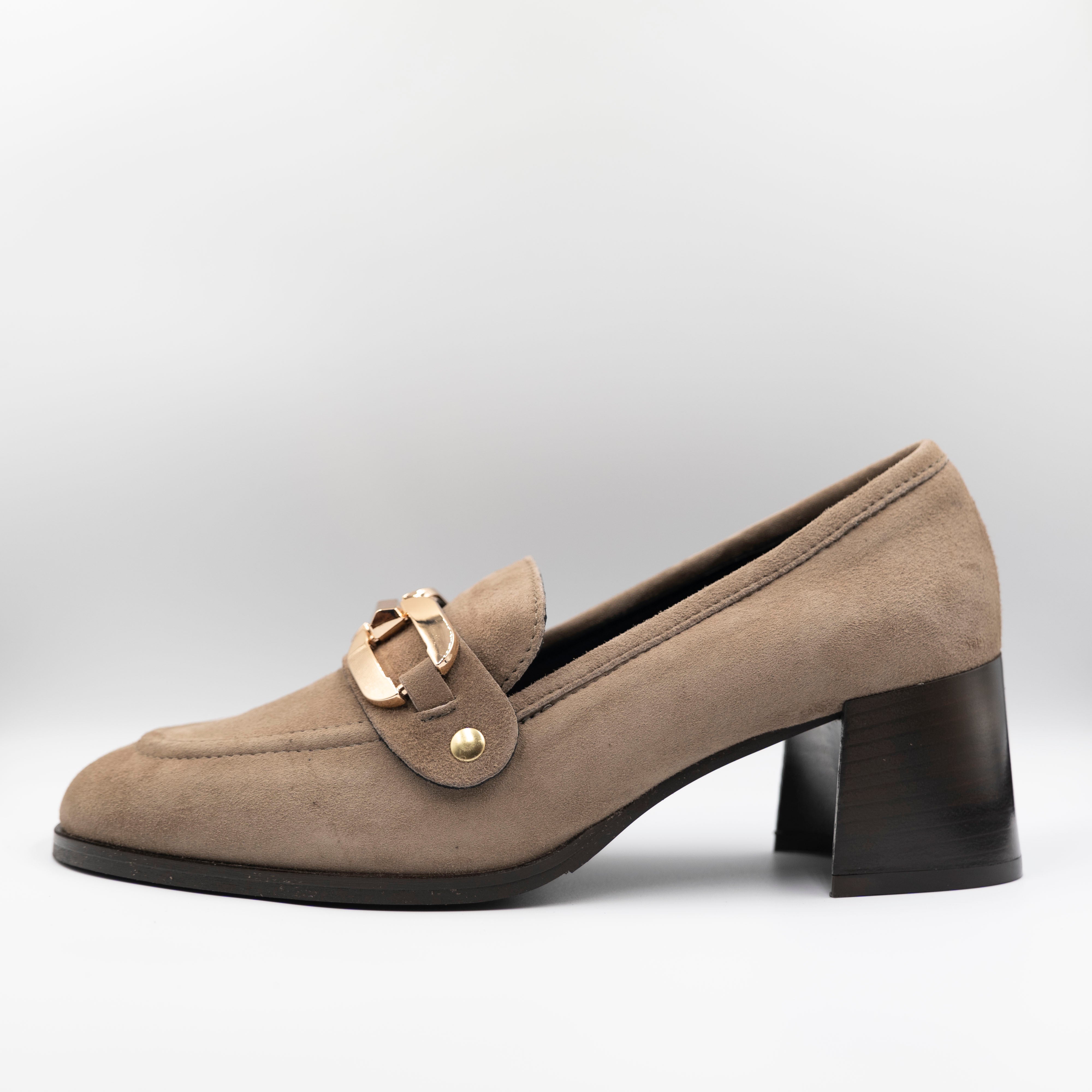 Illuminal - Mocassini in camoscio con accessorio -Taupe