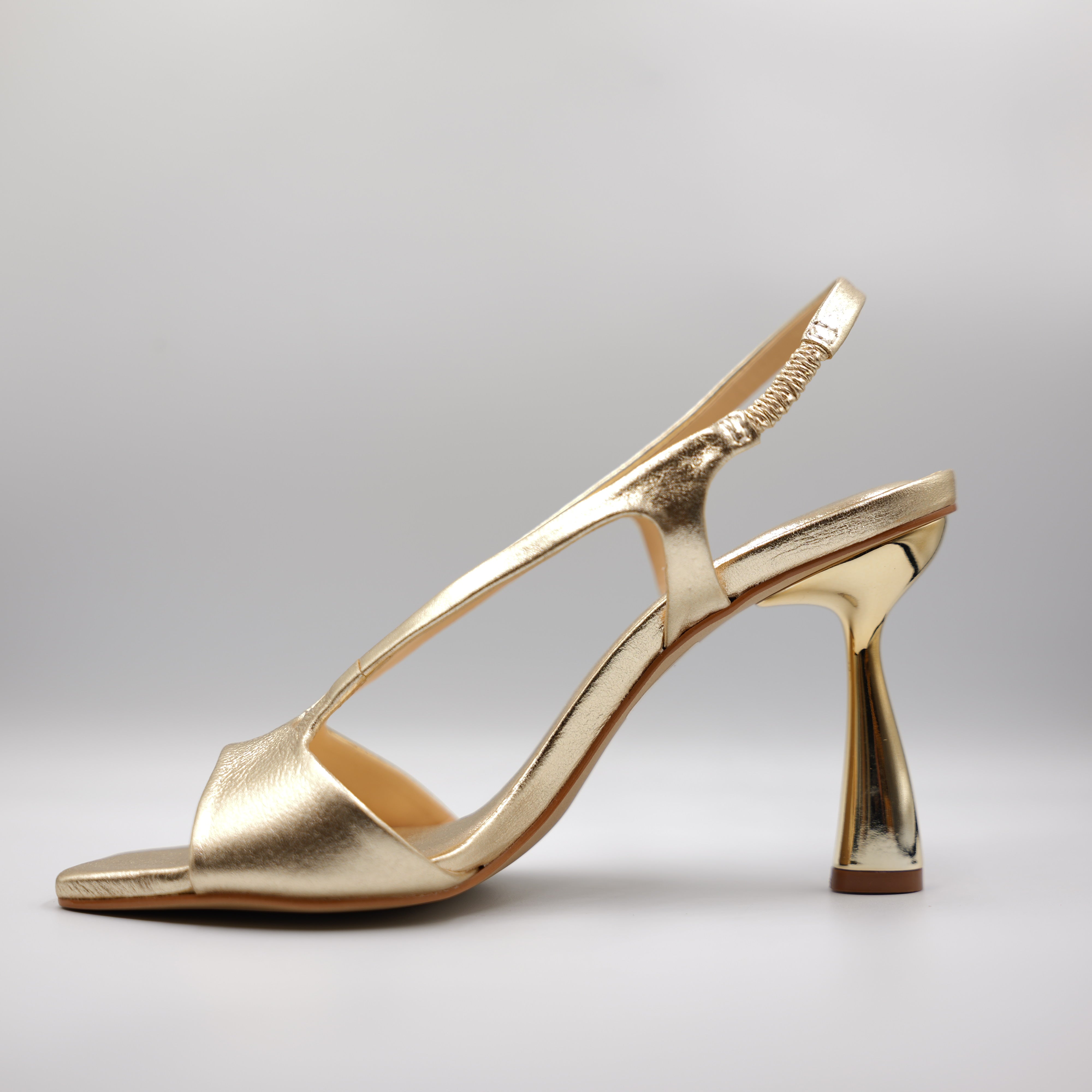 Cecil - Sandalo in pelle con elastico