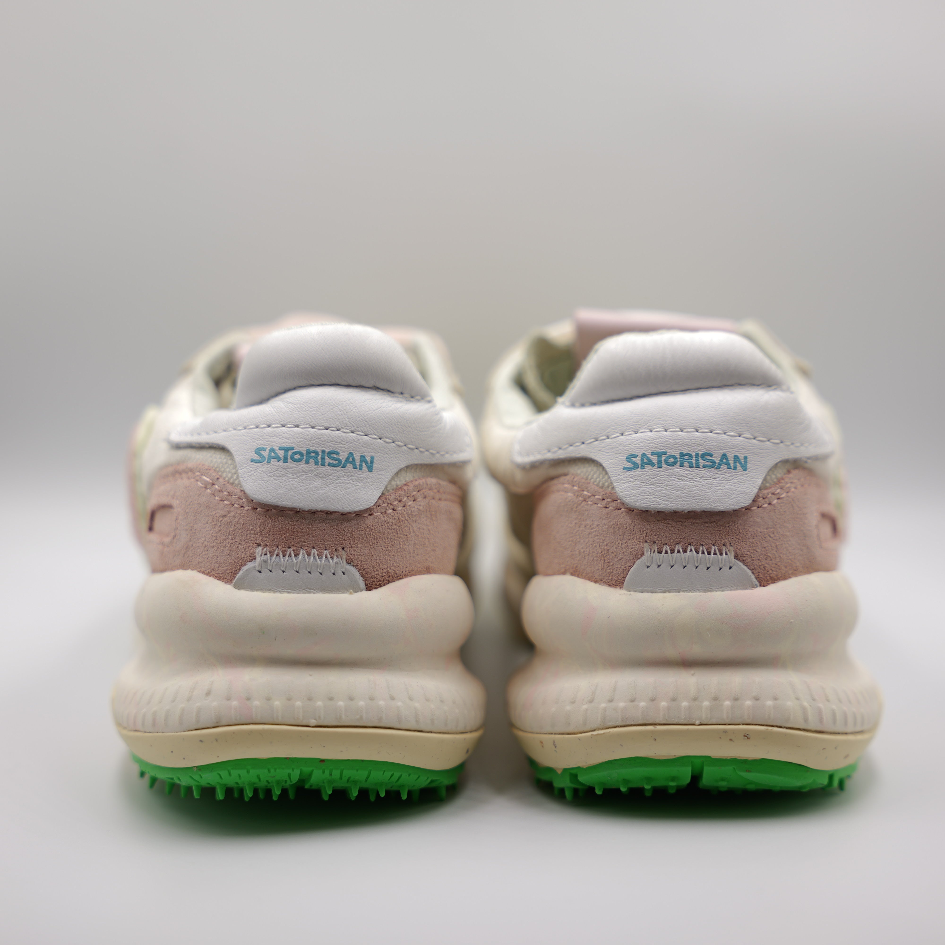 Satorisan - Sneakers in camoscio e tessuto
