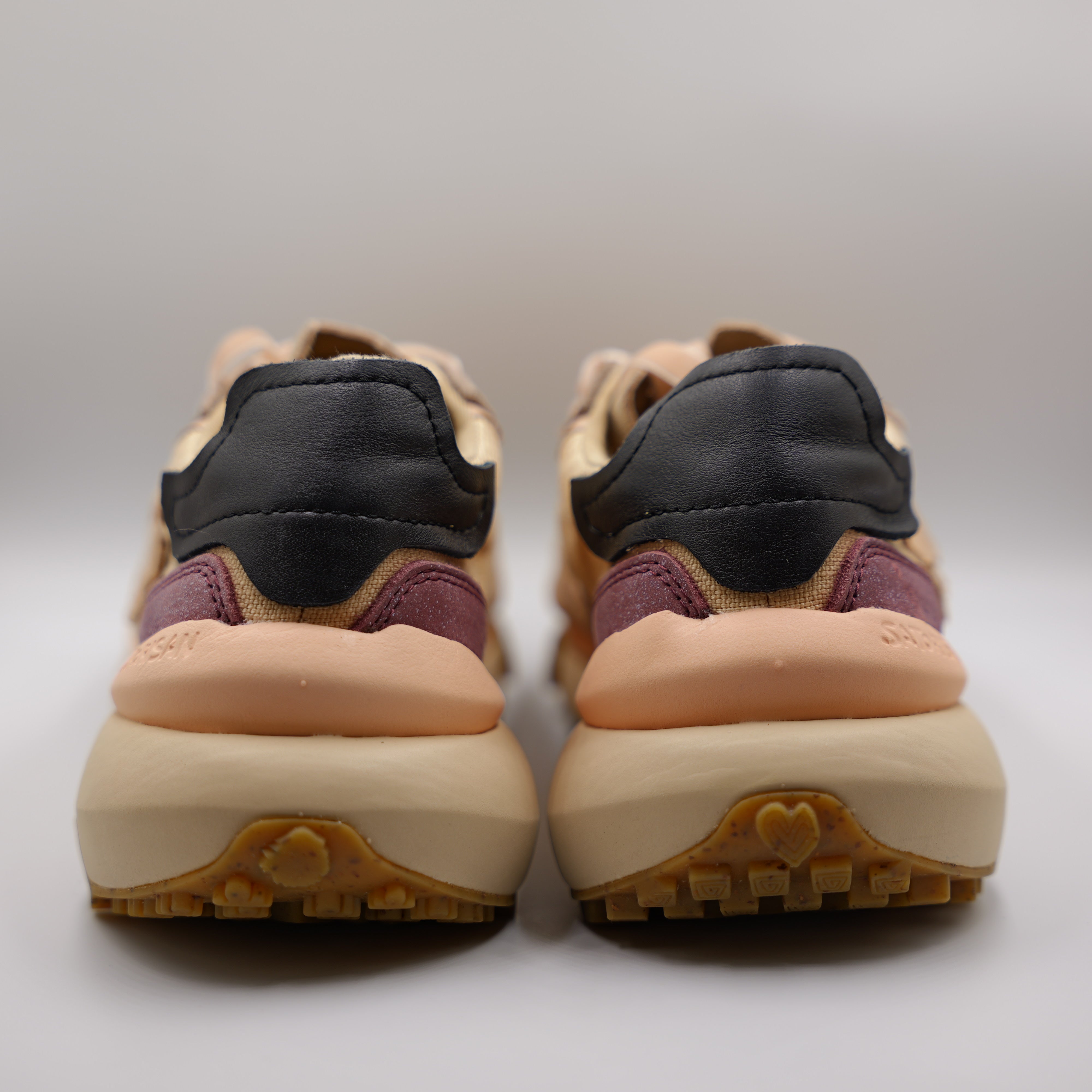 Satorisan - Sneakers in camoscio,rafia e tessuto