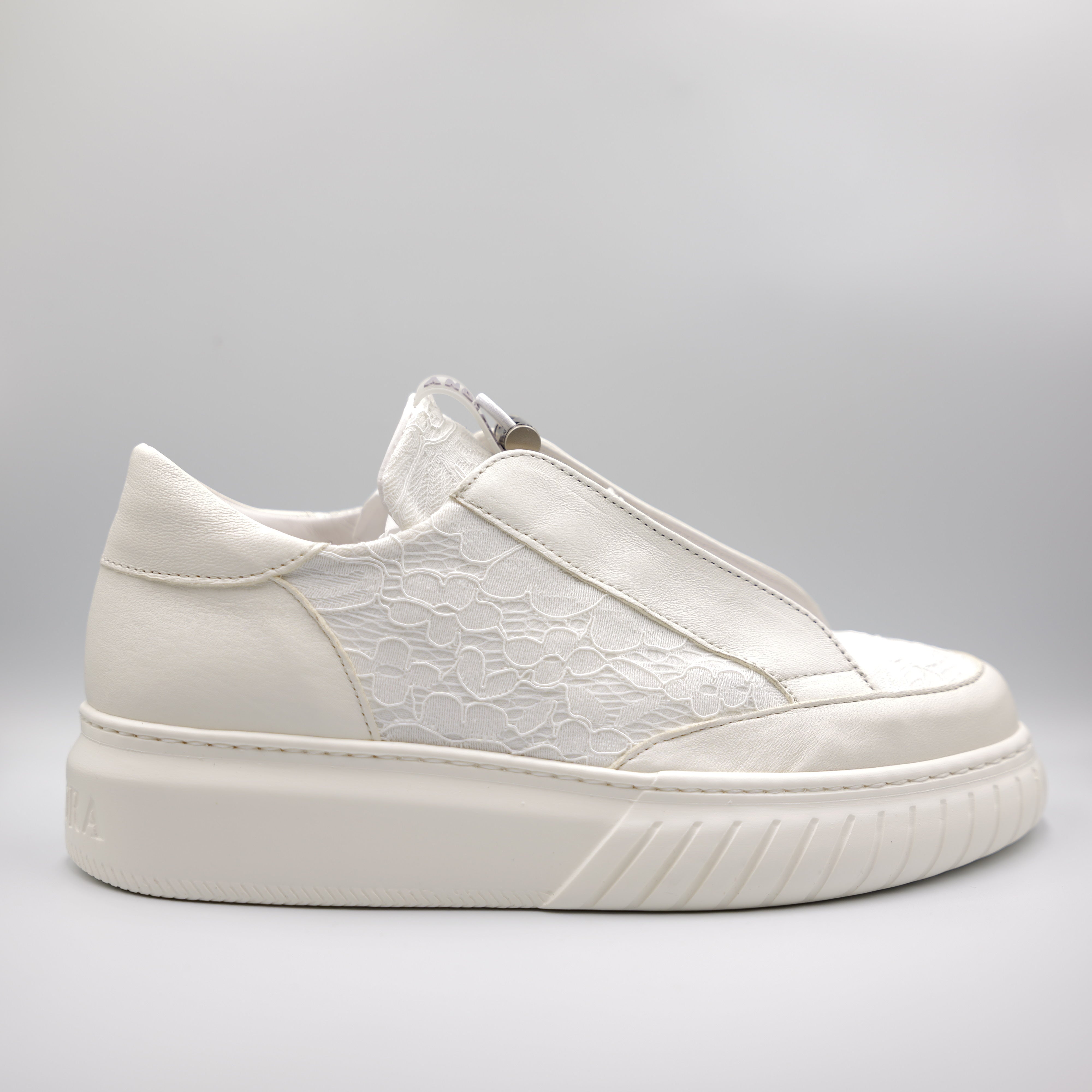 Andiafora - Sneakers in pelle e pizzo