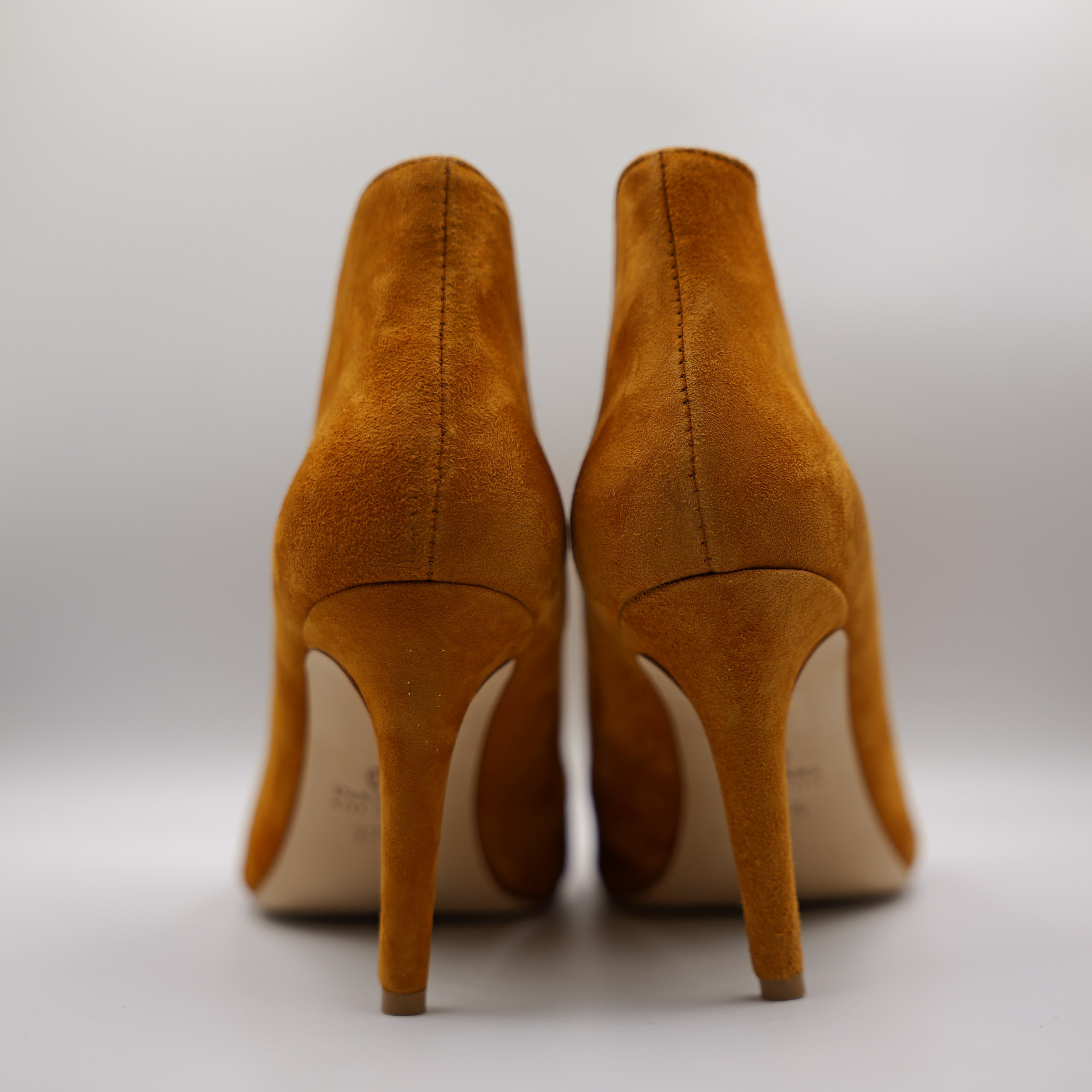 L'Arianna - Tronchetti spuntati in camoscio