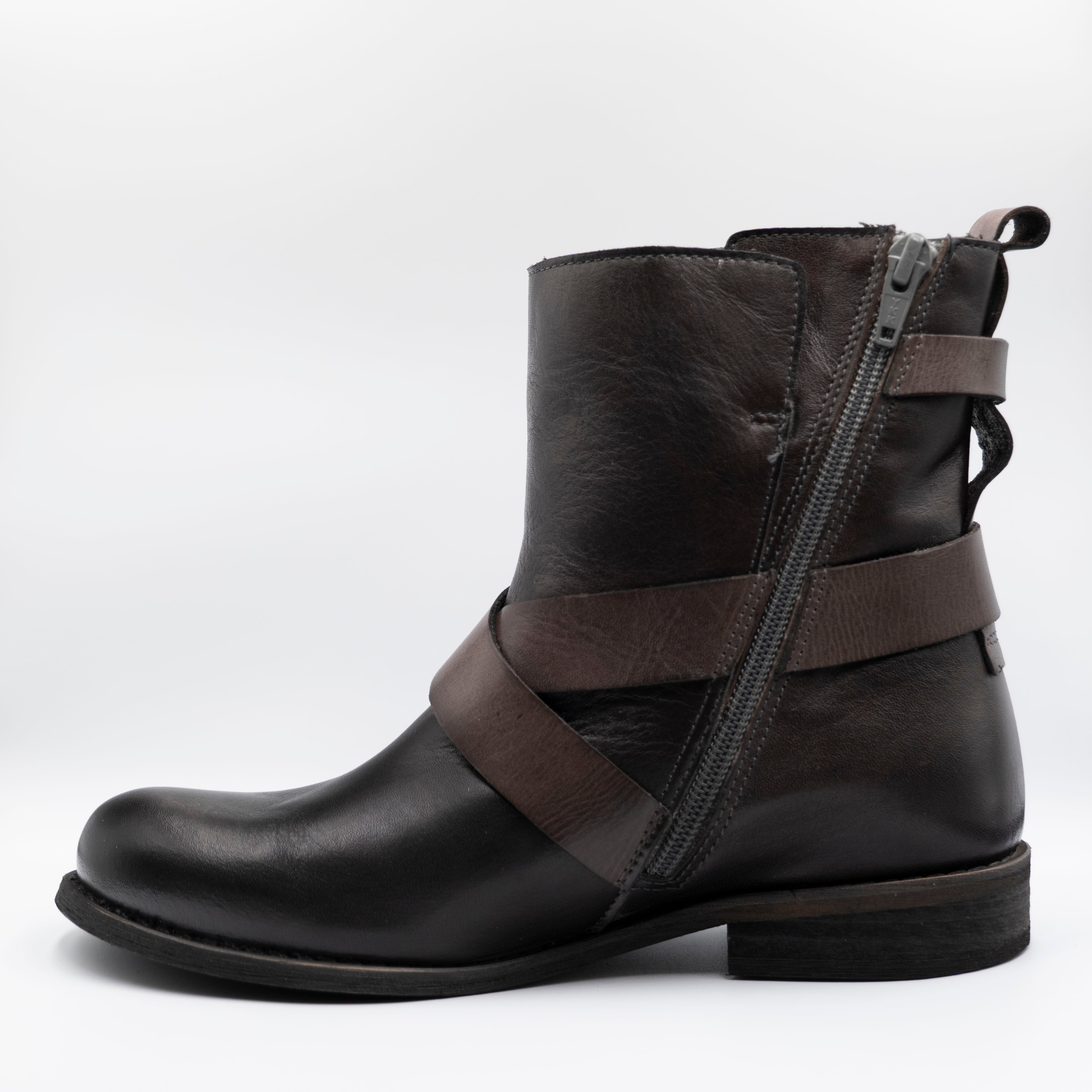 Felmini - Stivaletti in pelle con fibbie