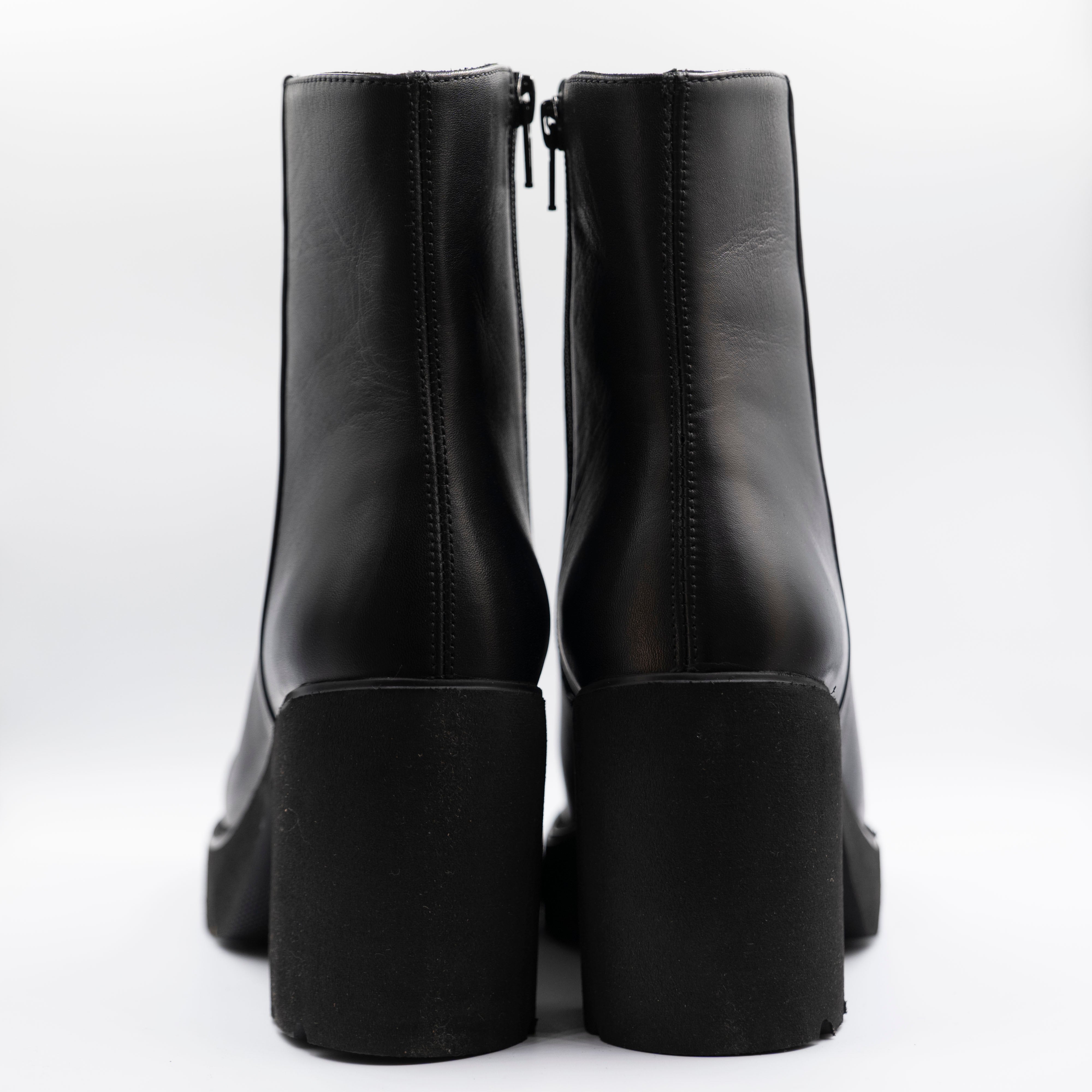 Unisa - Tronchetti in pelle tacco largo e plateau