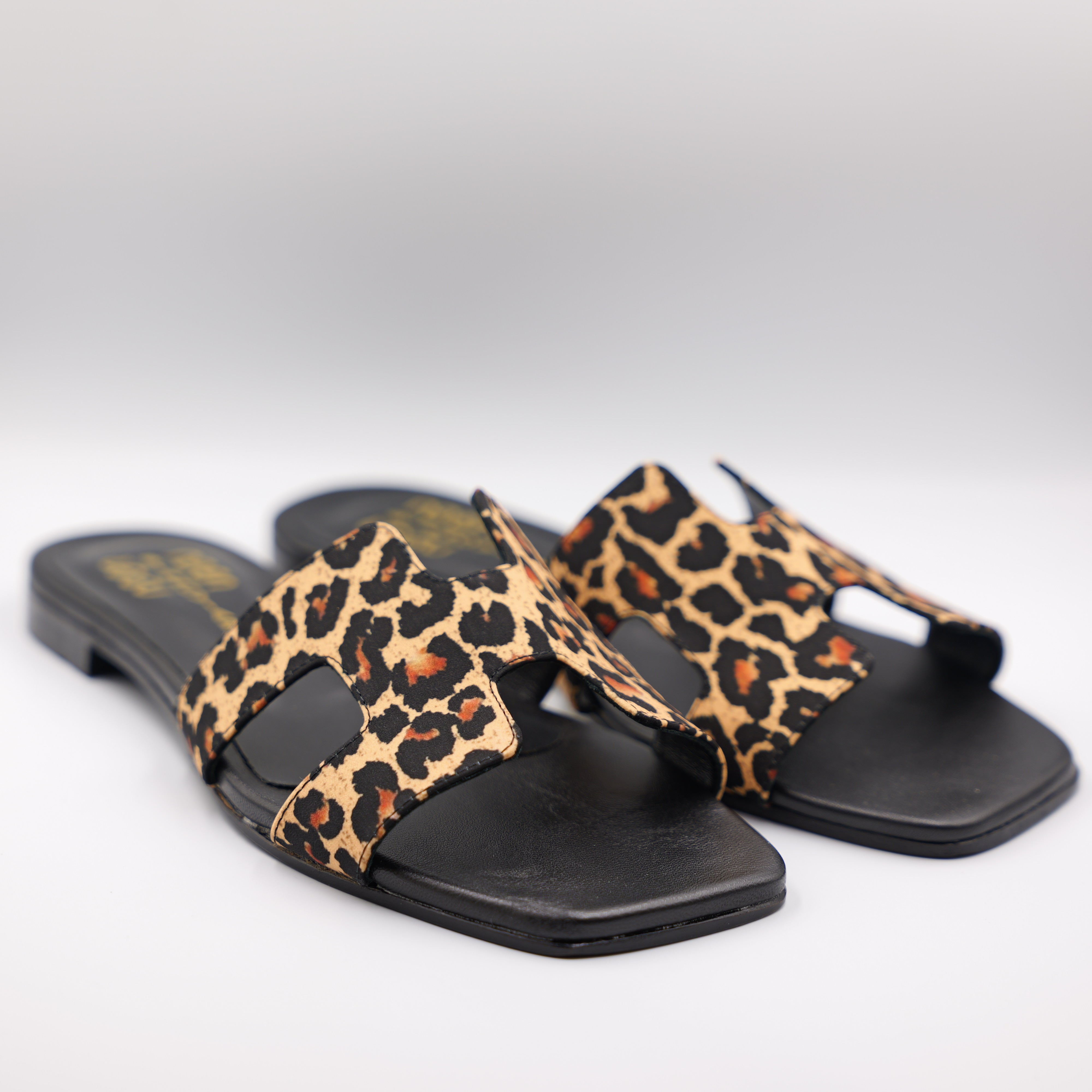 Sianoviaroma - Scalzato in raso