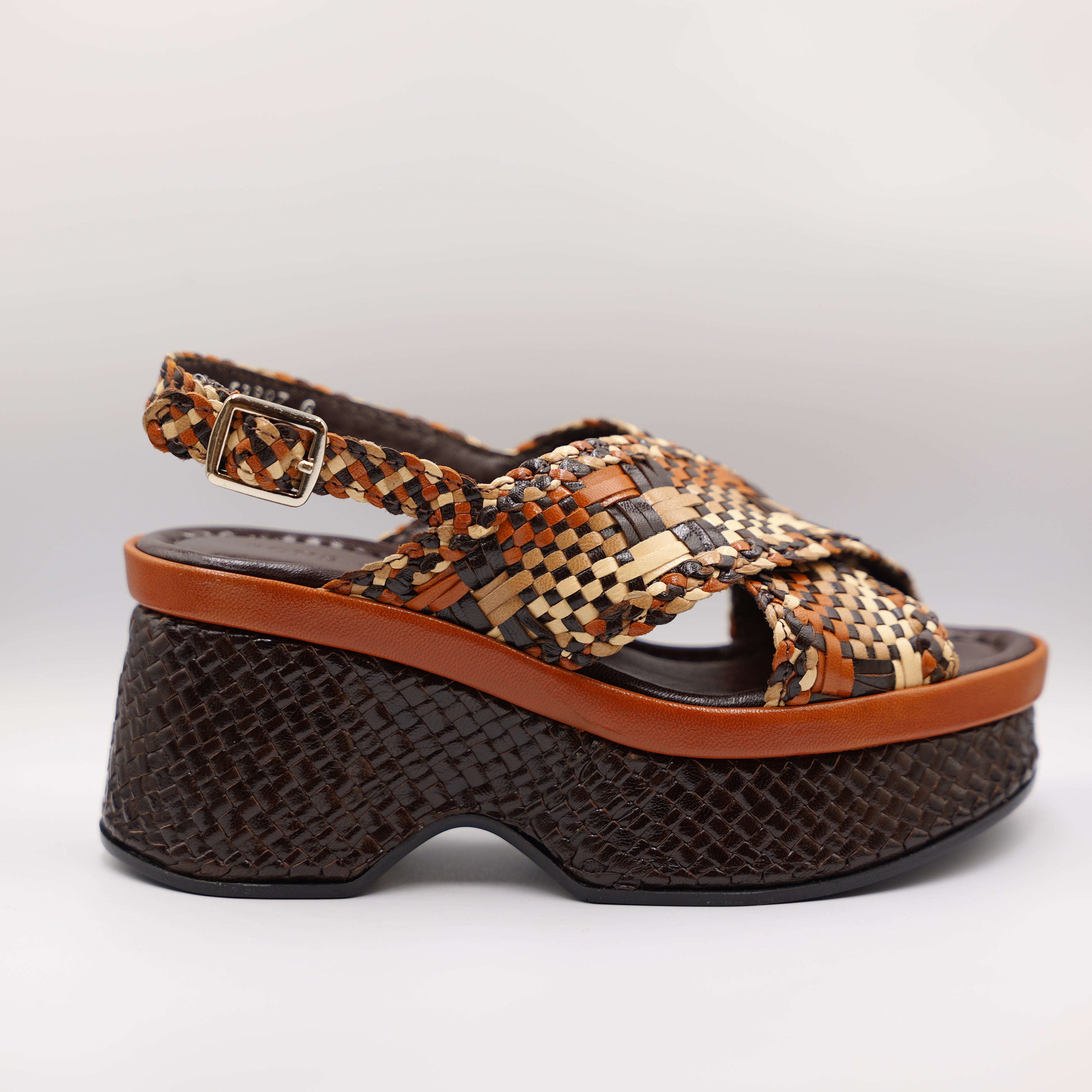 Pons Quintana - Sandalo in pelle intrecciata