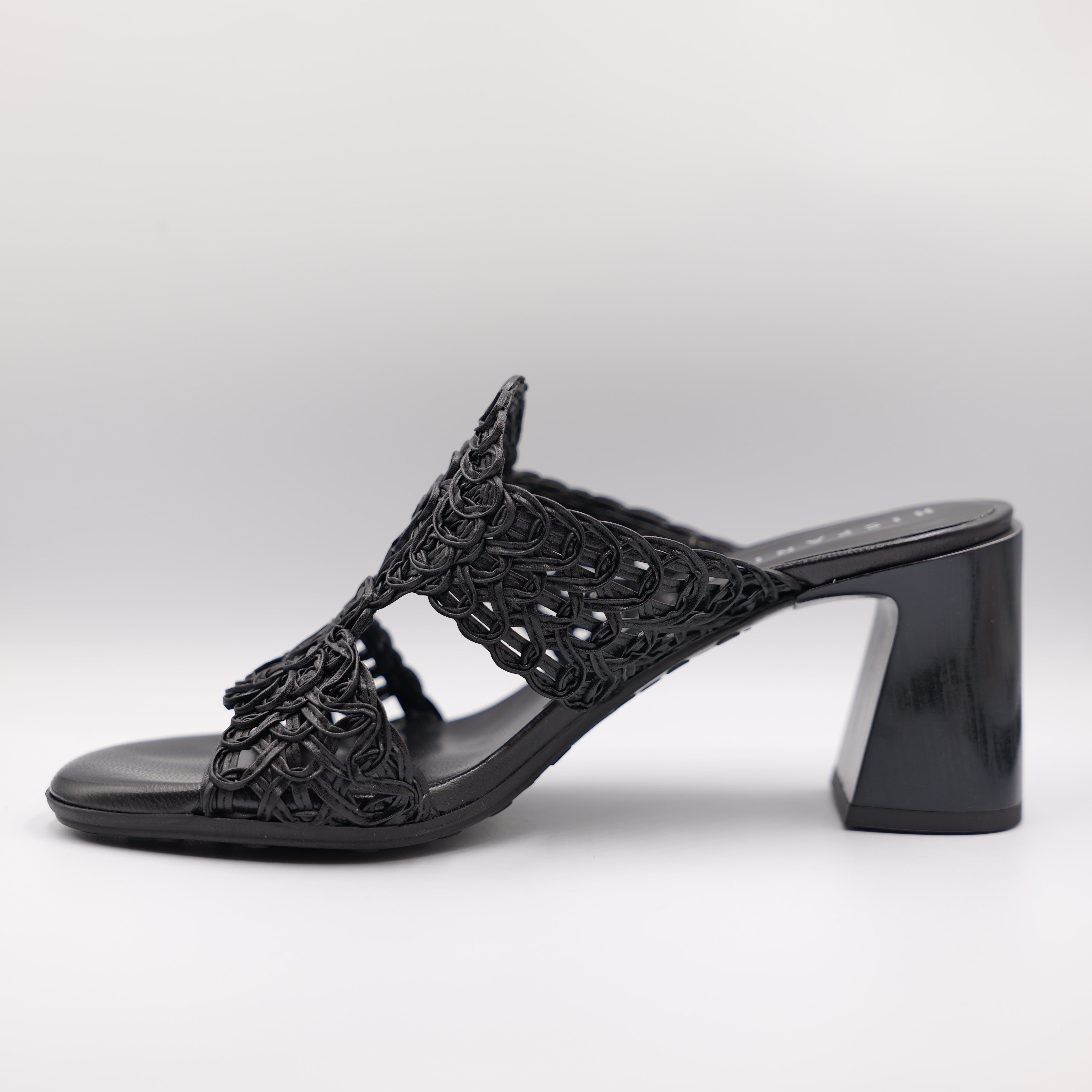 Hispanitas Scalzato in pelle