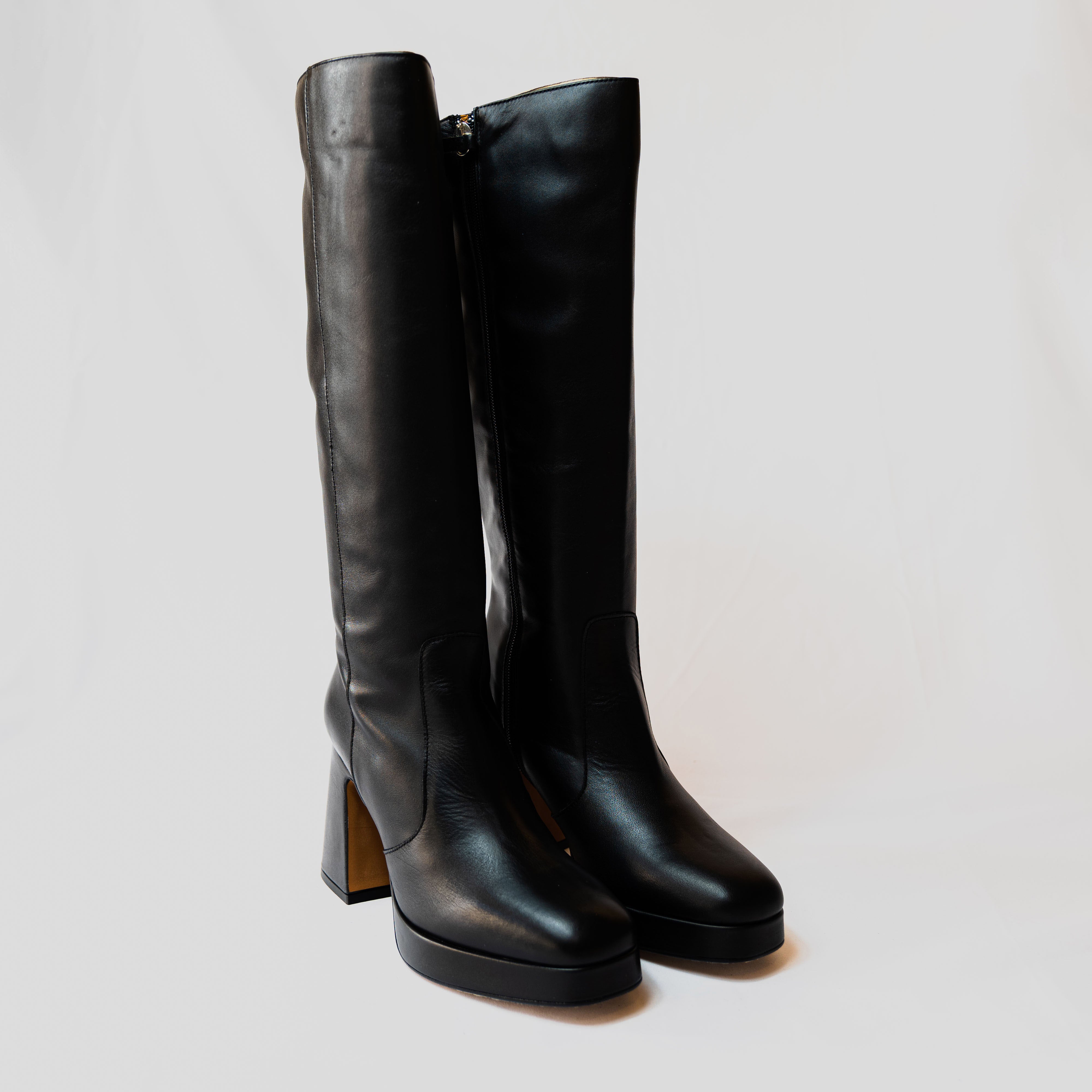 Angel alarcon - Stivali in pelle con plateau e zip