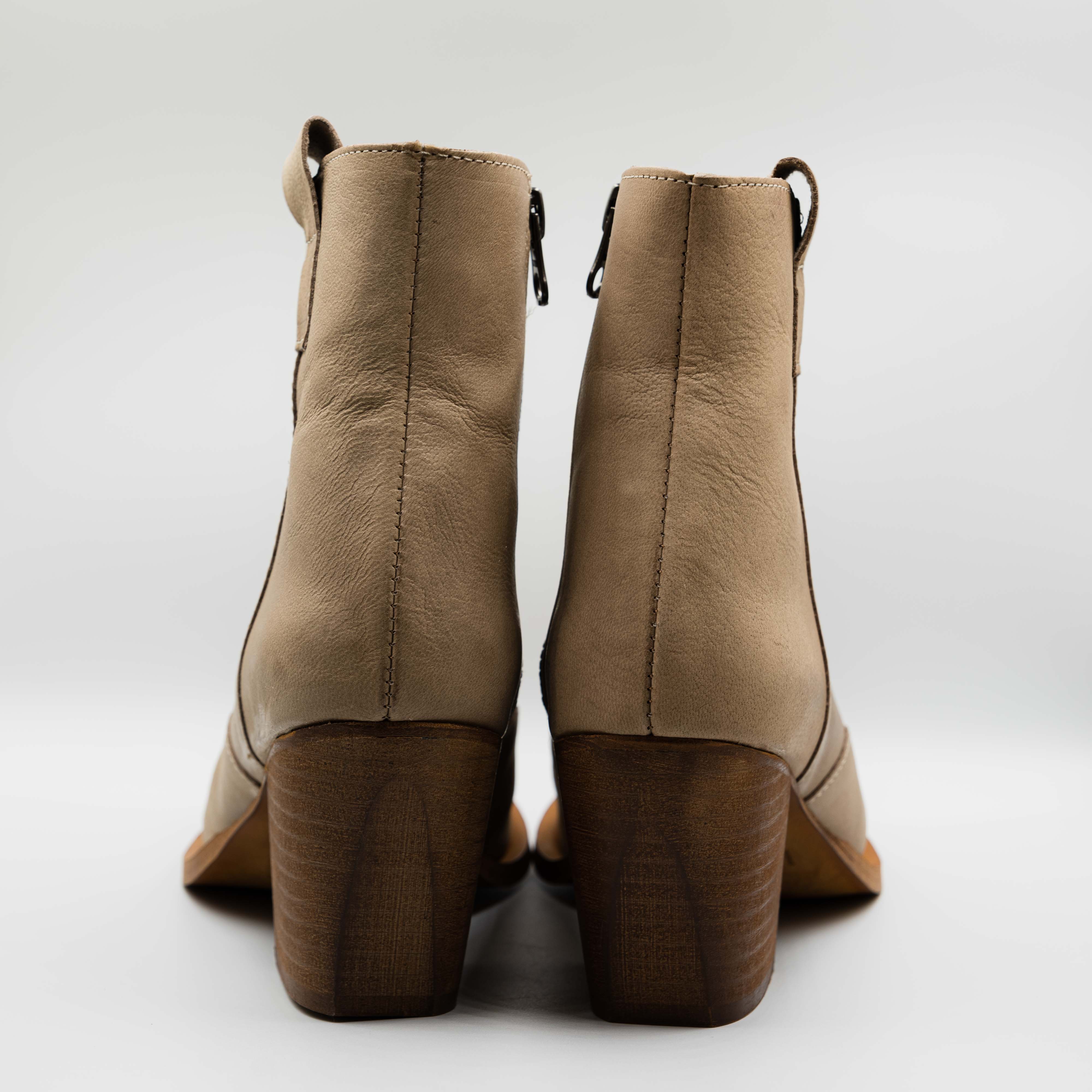 Belang - Camperos in pelle con zip tacco 7 cm