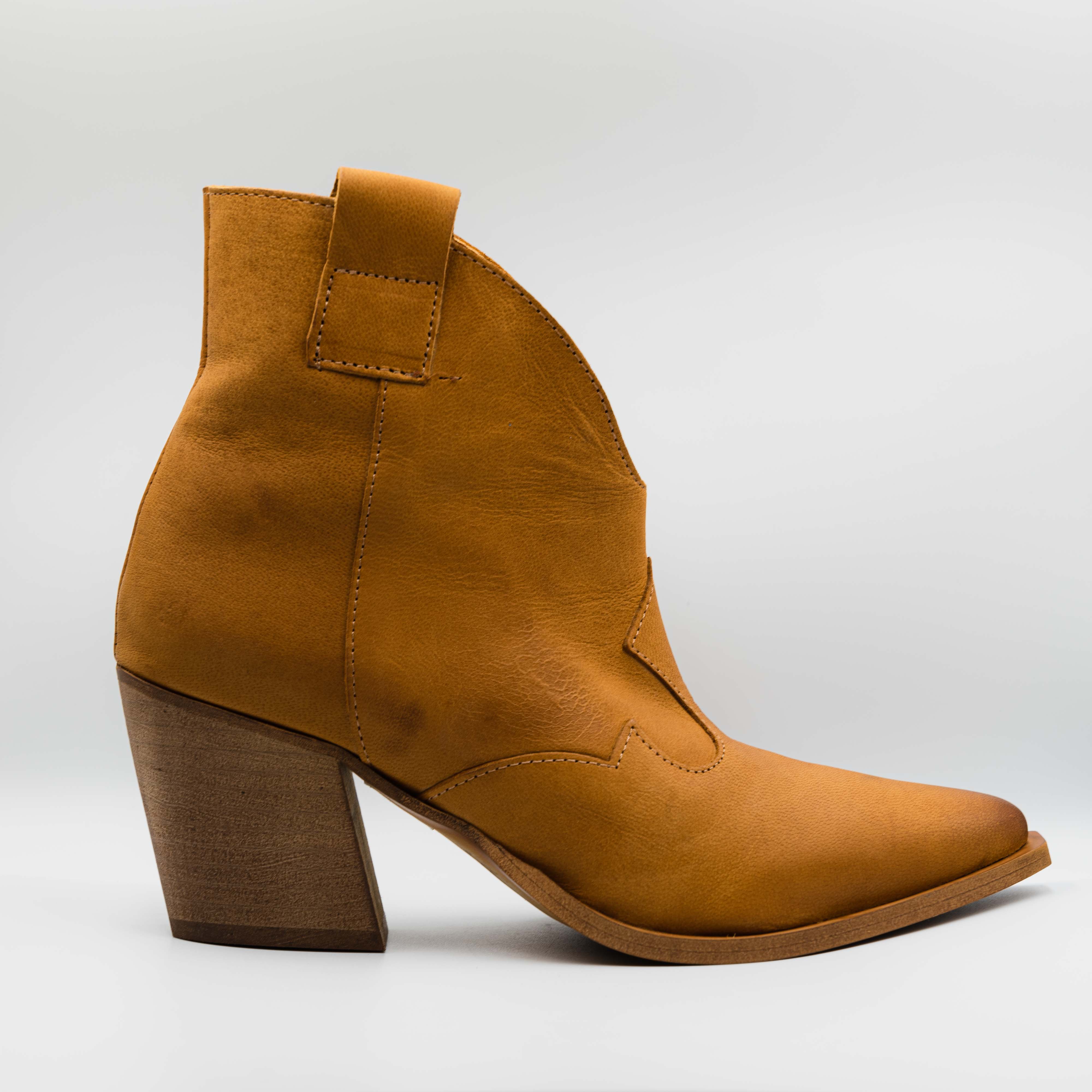 Belang - Camperos in pelle con zip tacco 7 cm