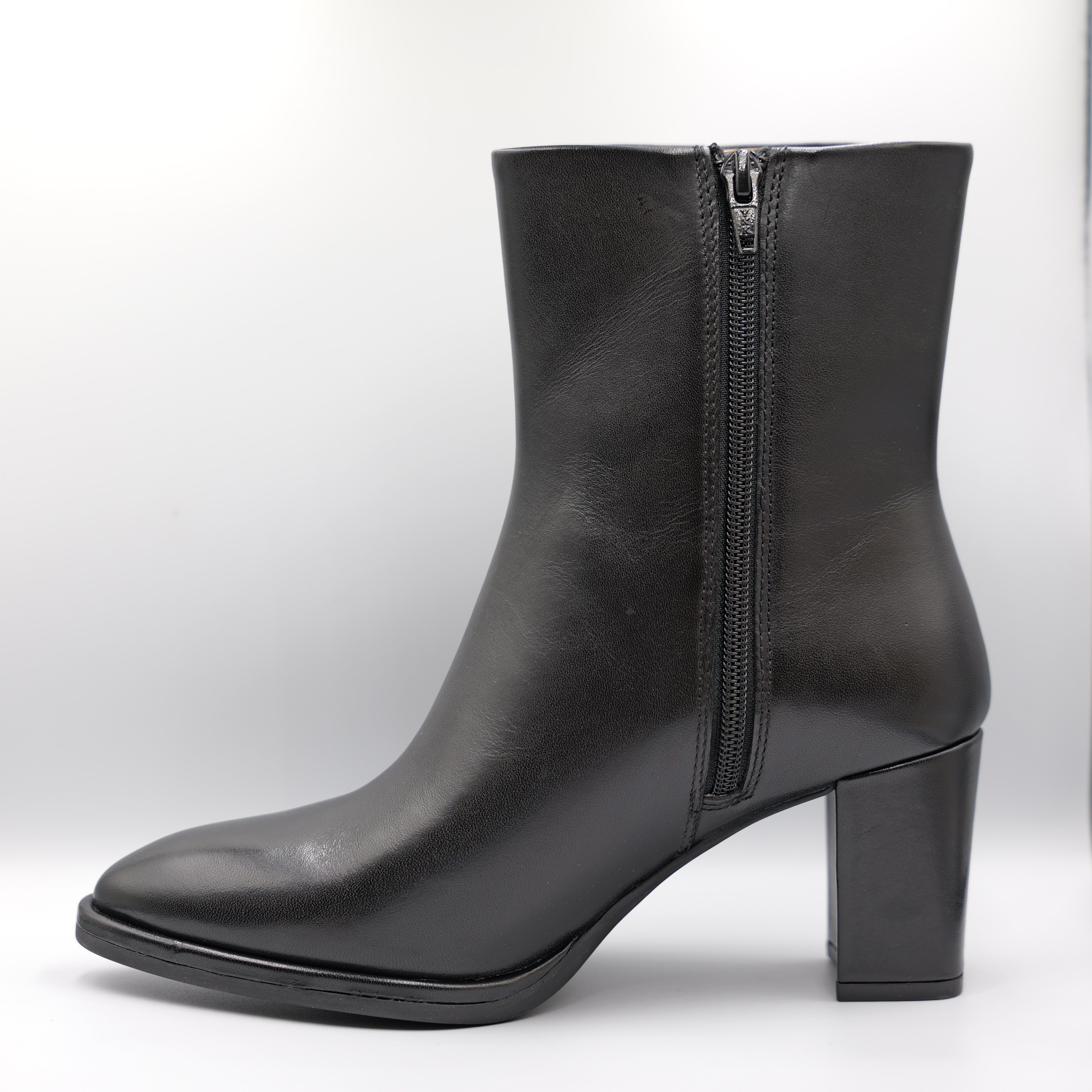 Unisa - Tronchetti in pelle con zip