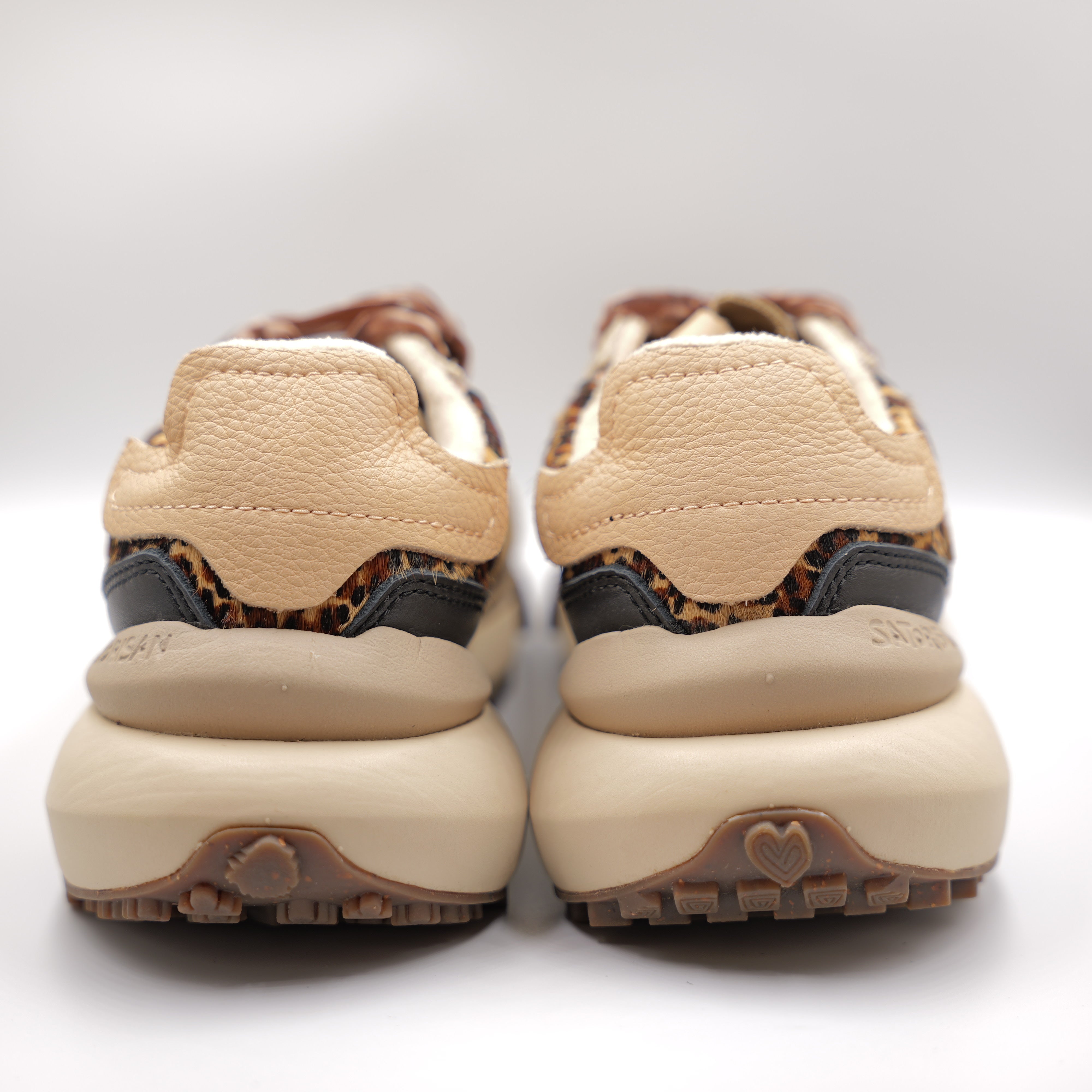 Satorisan - Sneakers in cavallino leopardato