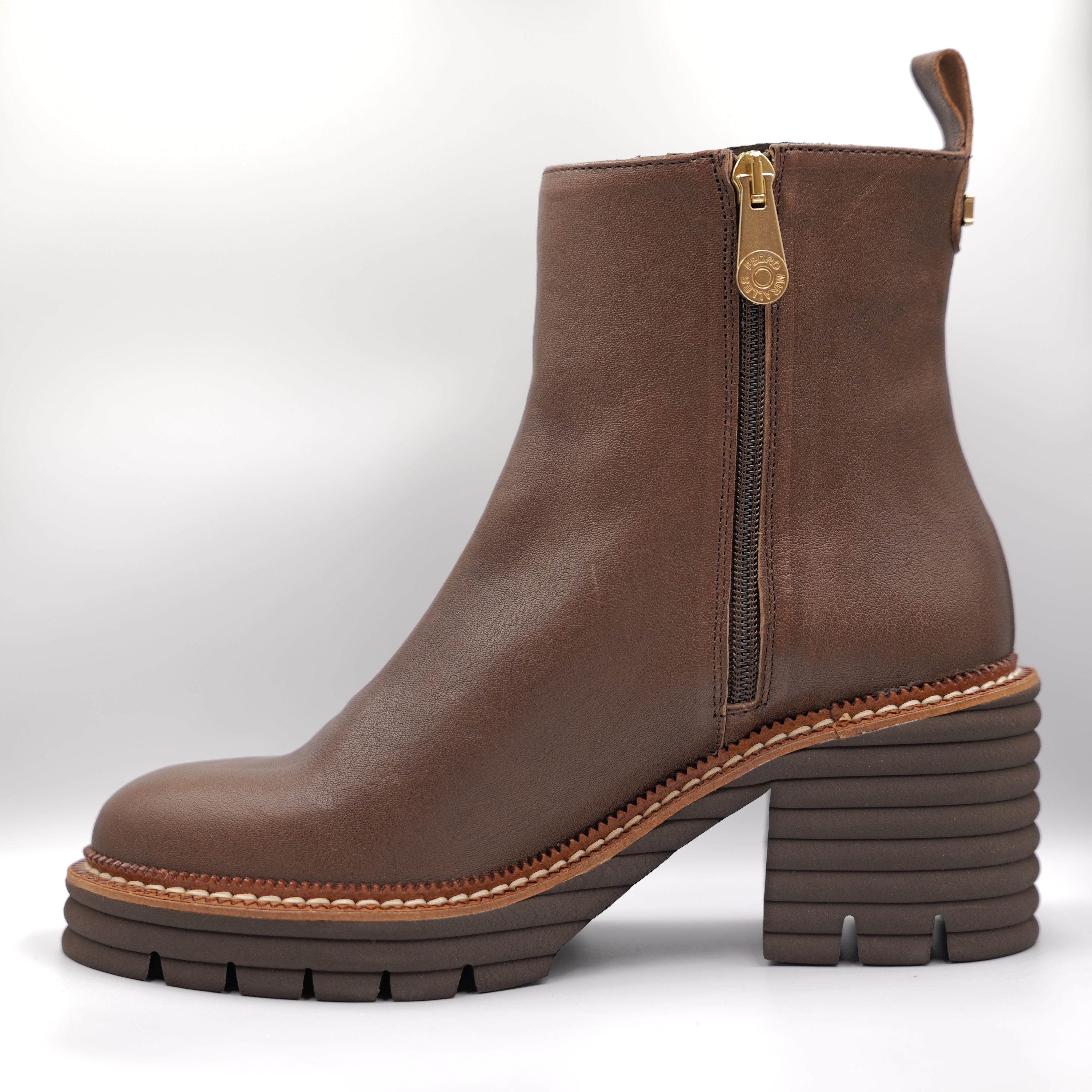 Pedro Miralles - Tronchetti in pelle con zip