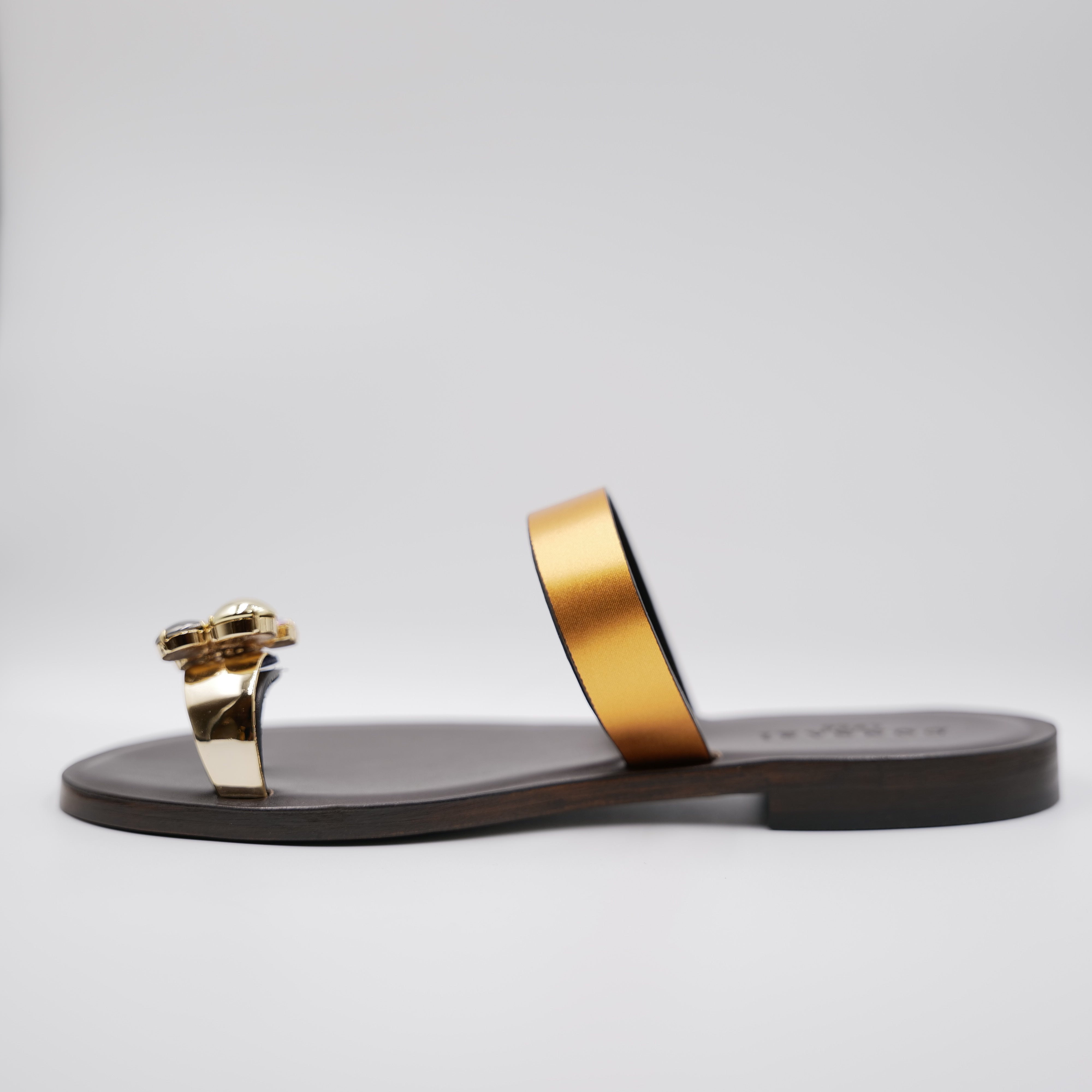 Donnarì - Ciabattine in pelle e raso infradito