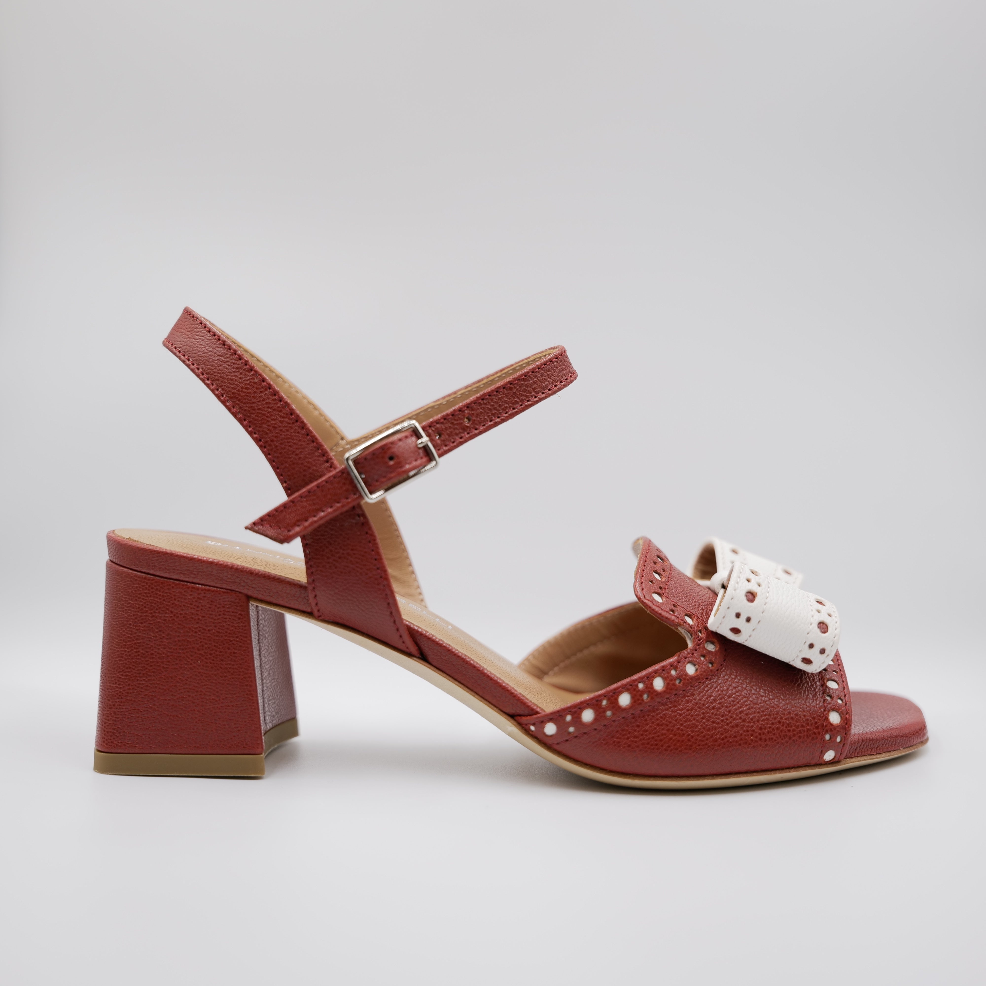Gianmarco Sorelli - Sandali in pelle con fioccco