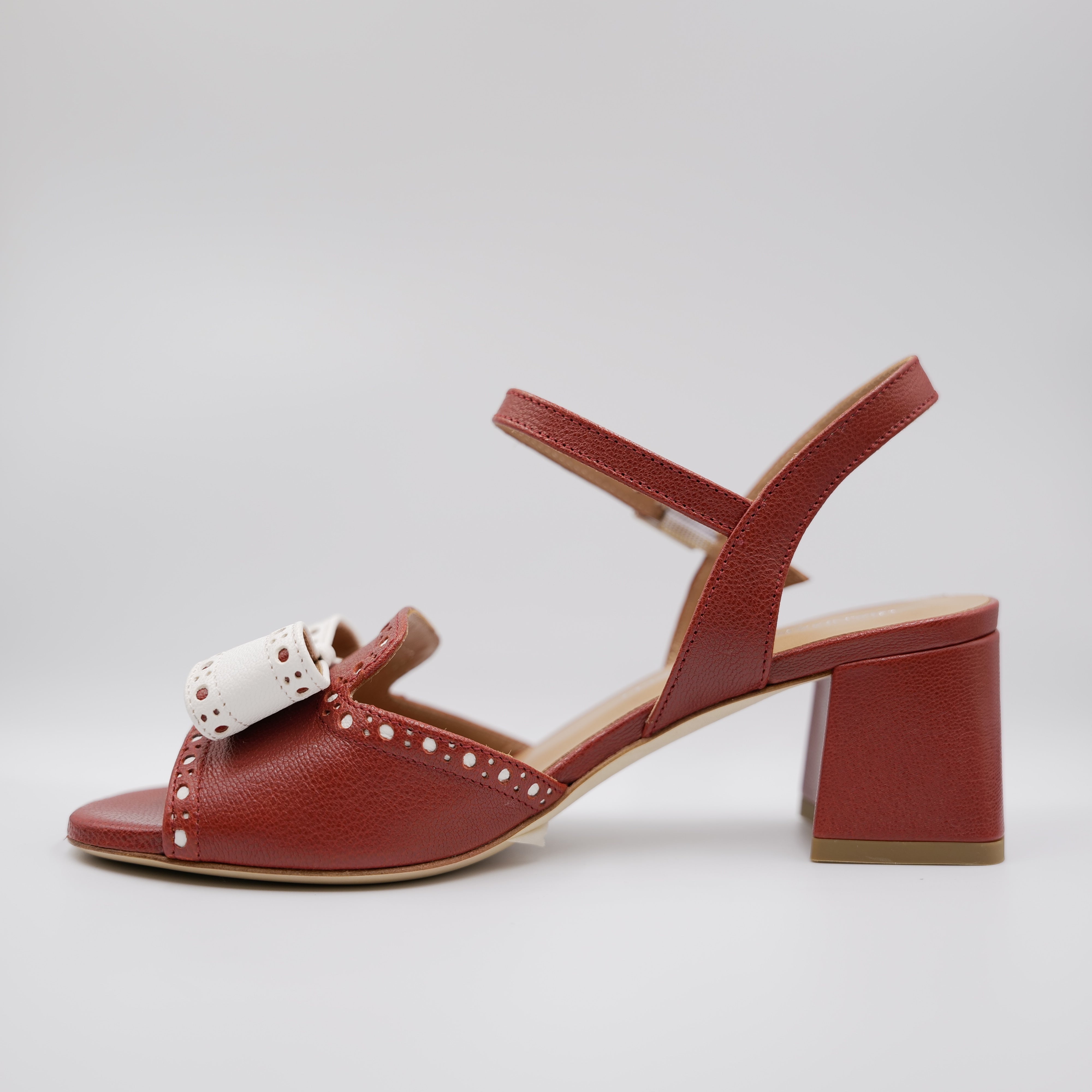 Gianmarco Sorelli - Sandali in pelle con fioccco