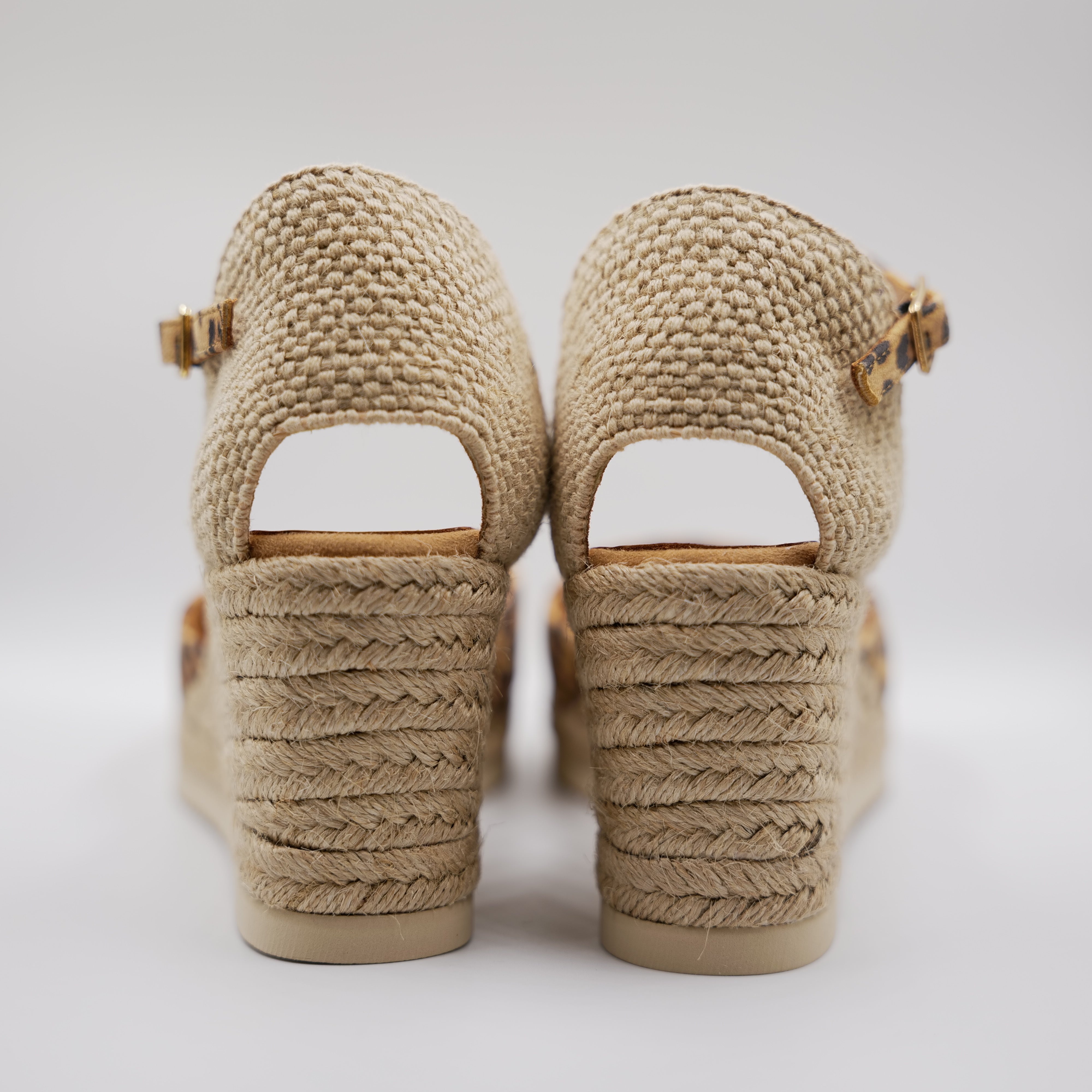 Unisa - Espadrilles in camoscio con cinturino