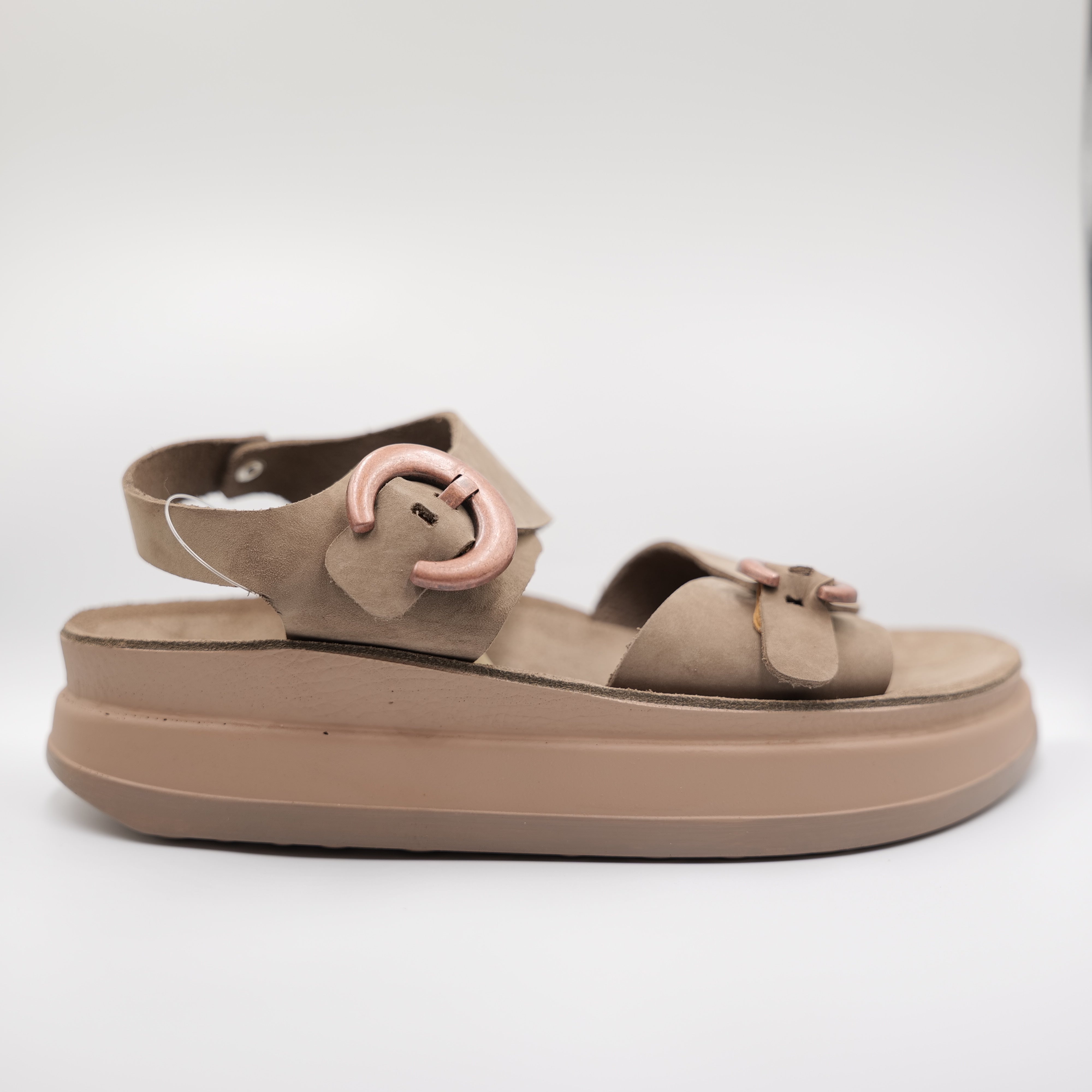 Fantasy sandals - Sandali in nabuck con fibbie