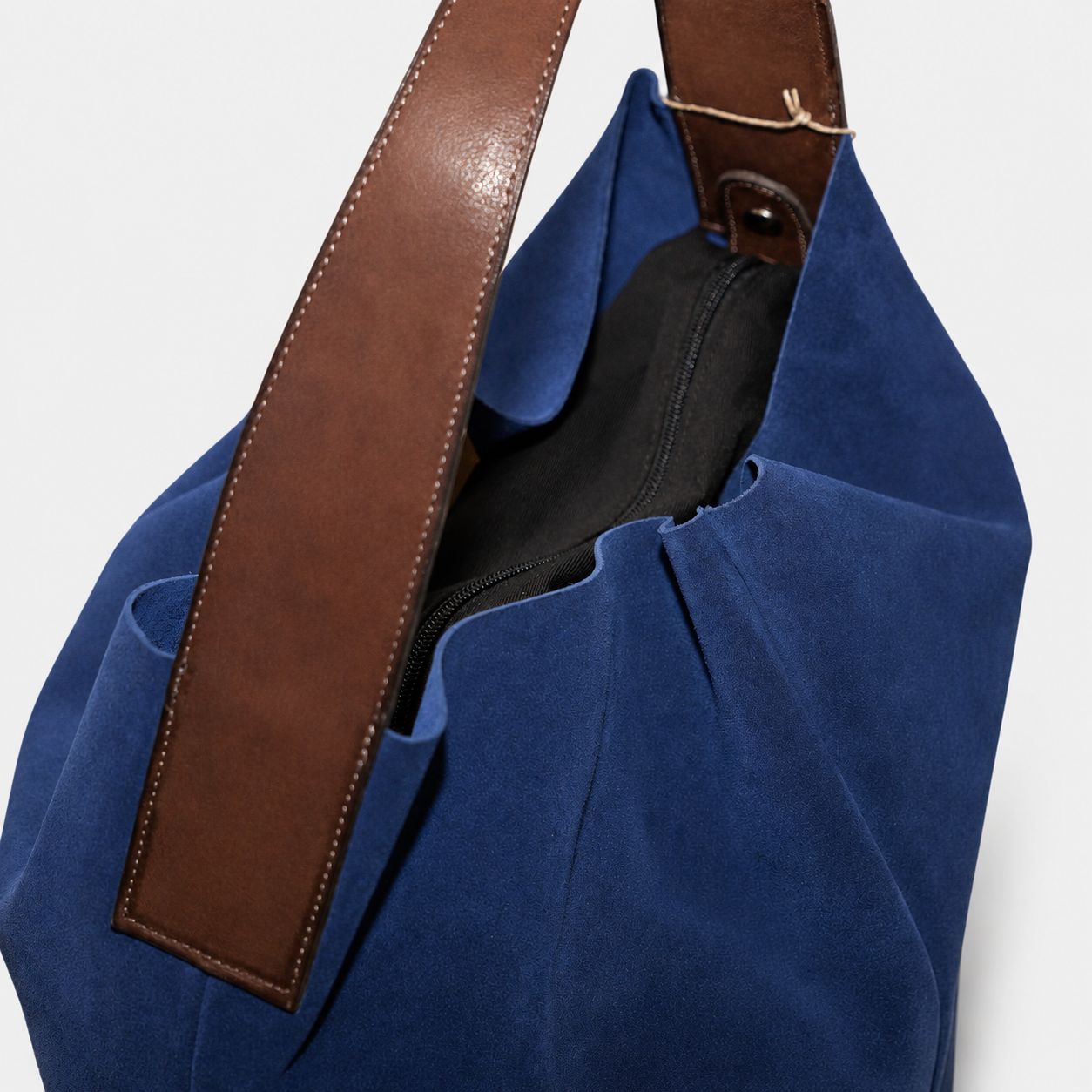 Soho Bags - Shopping Morbida in Camoscio Blu