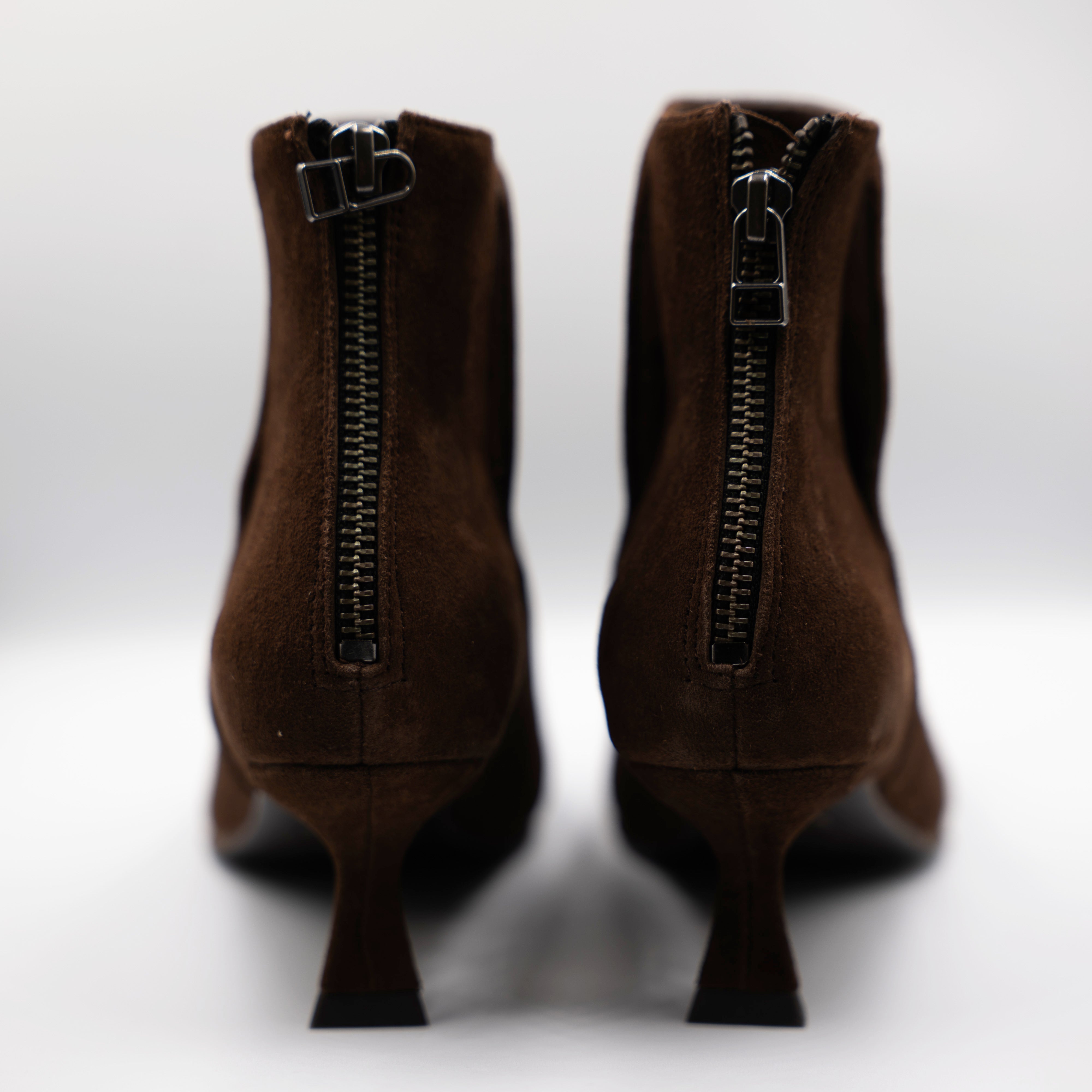 La Vitrina - Tronchetti in camoscio con zip