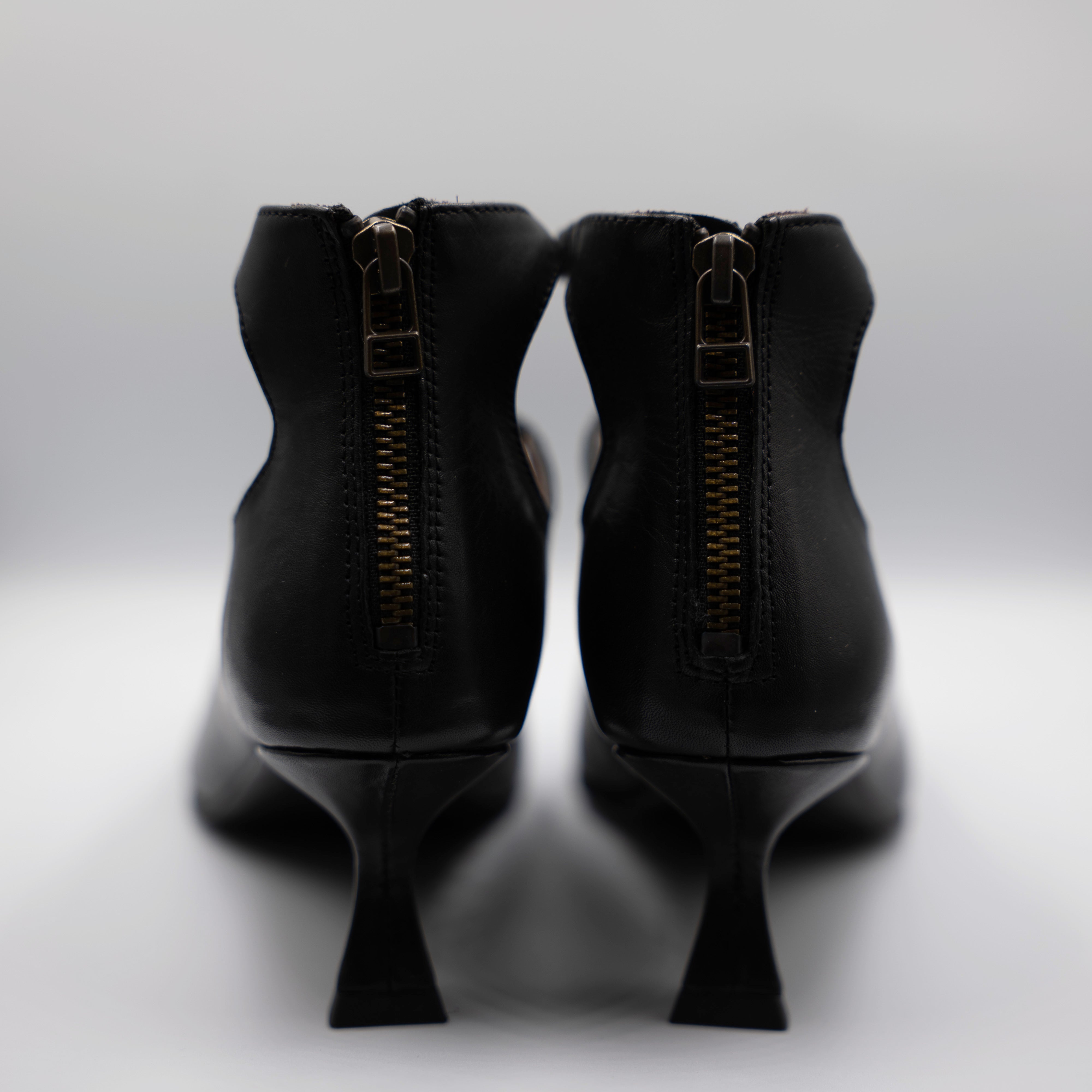 La Vitrina - Décolleté in pelle con zip