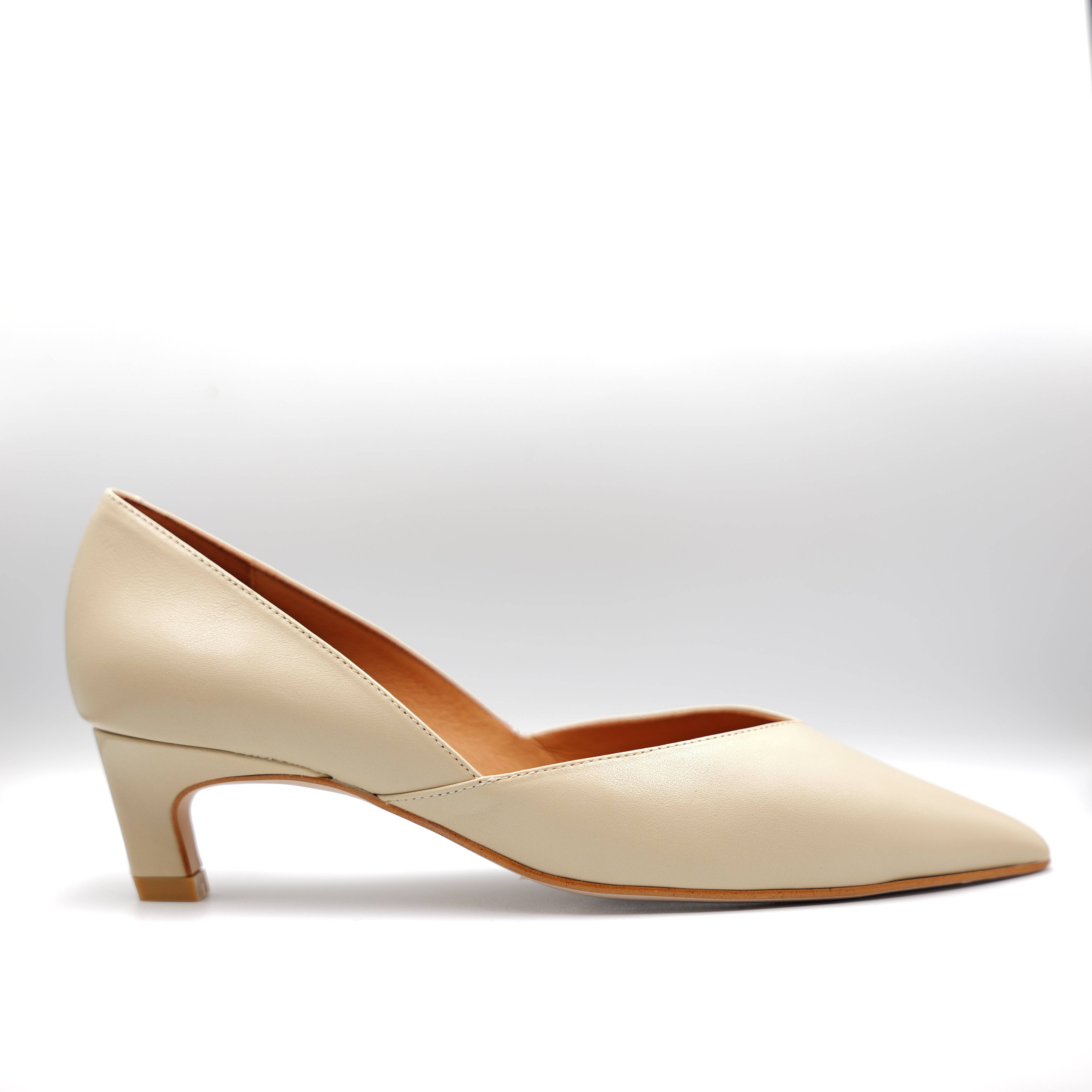 Angel Alarcon - Decollete' in pelle