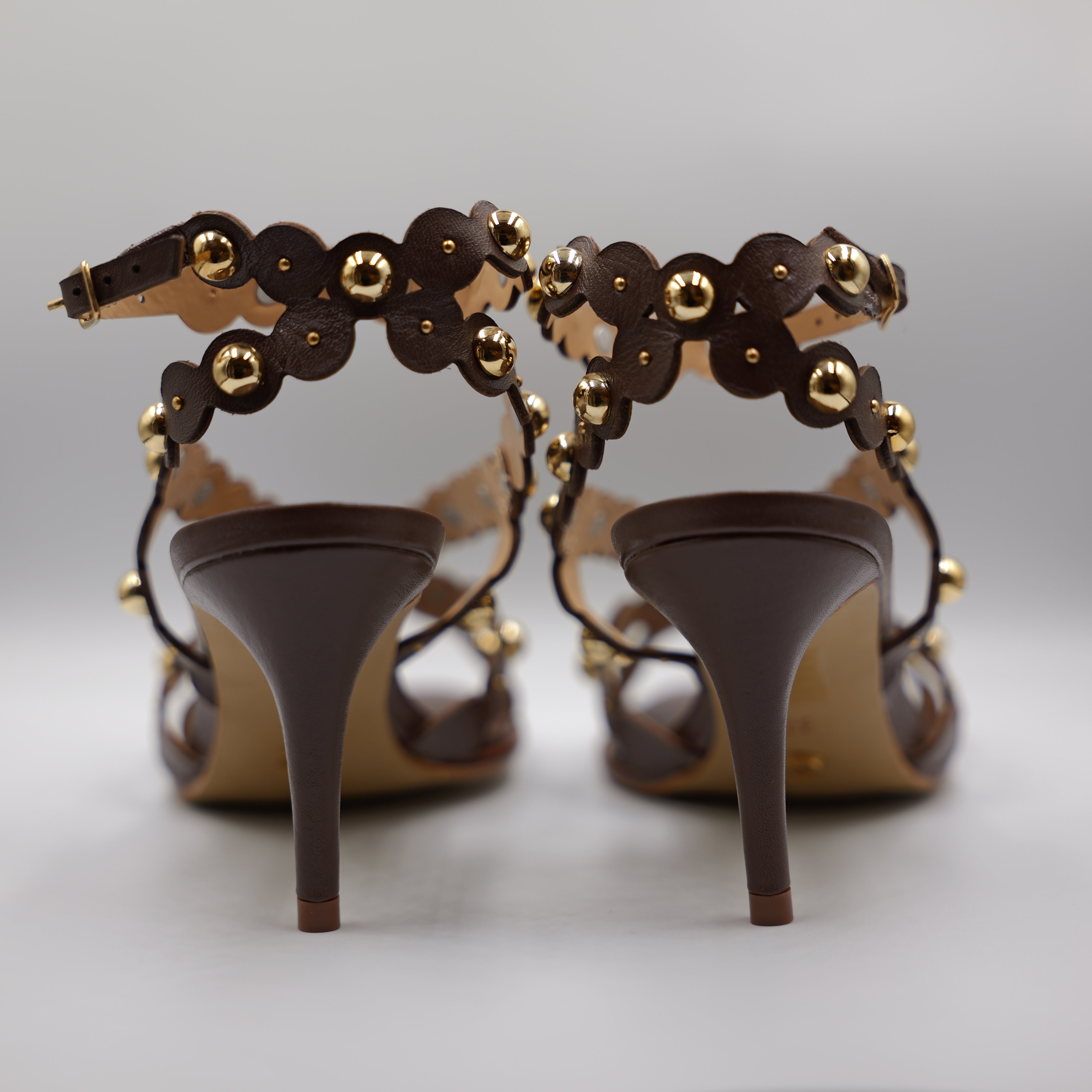 Cecconello - Sandalo in pelle con borchie