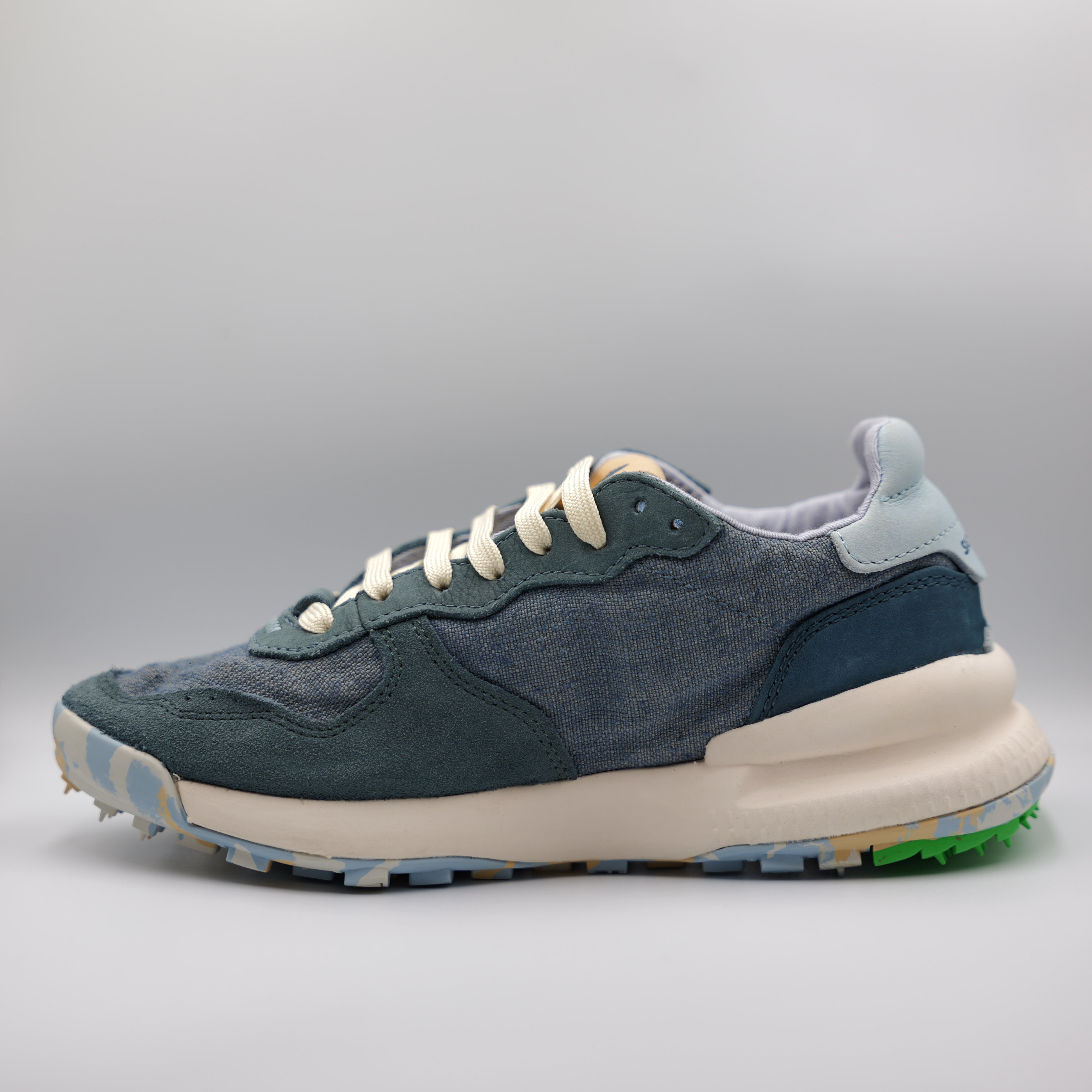 Satorisan - Sneakers in camoscio e tessuto