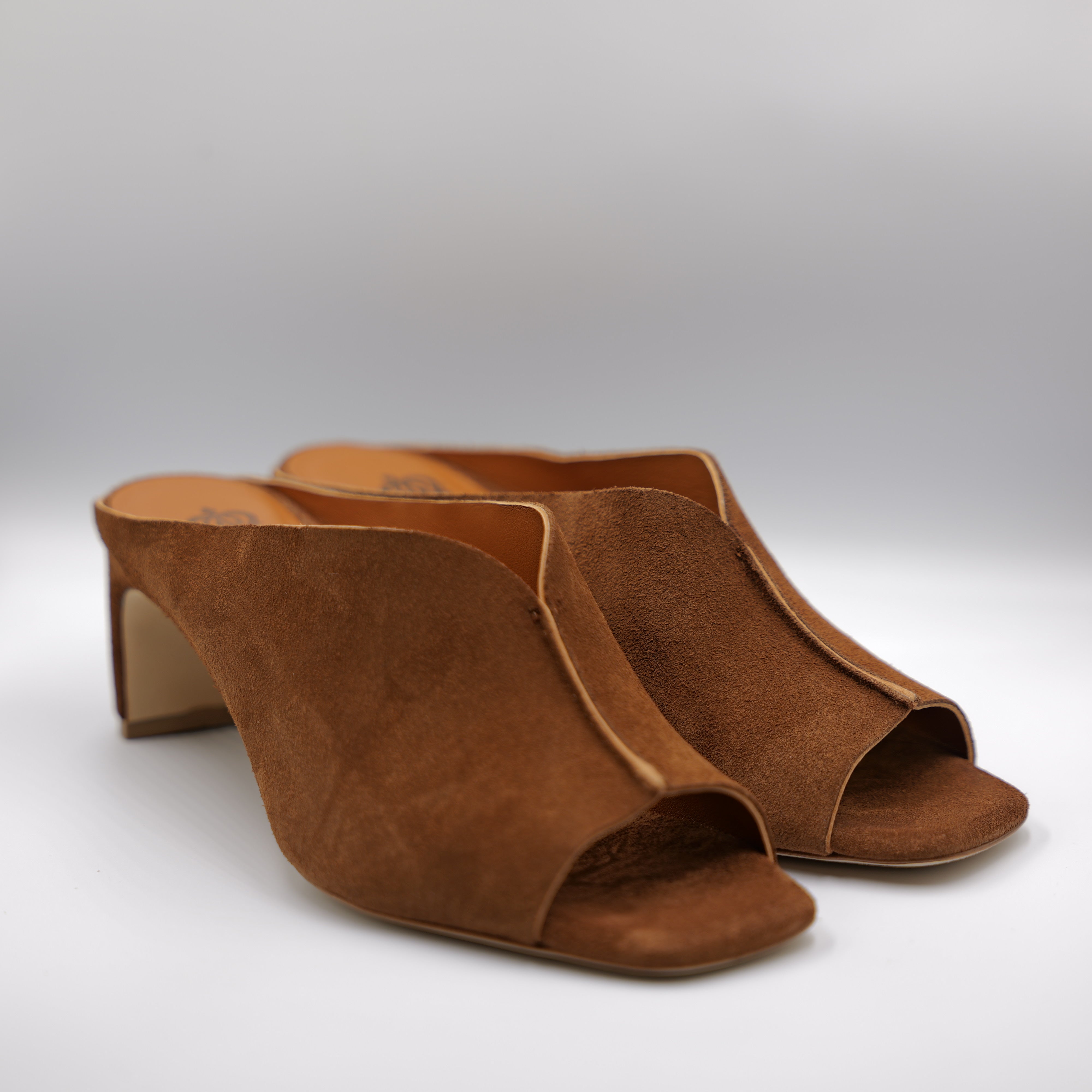 L'Arianna - Scalzato in camoscio