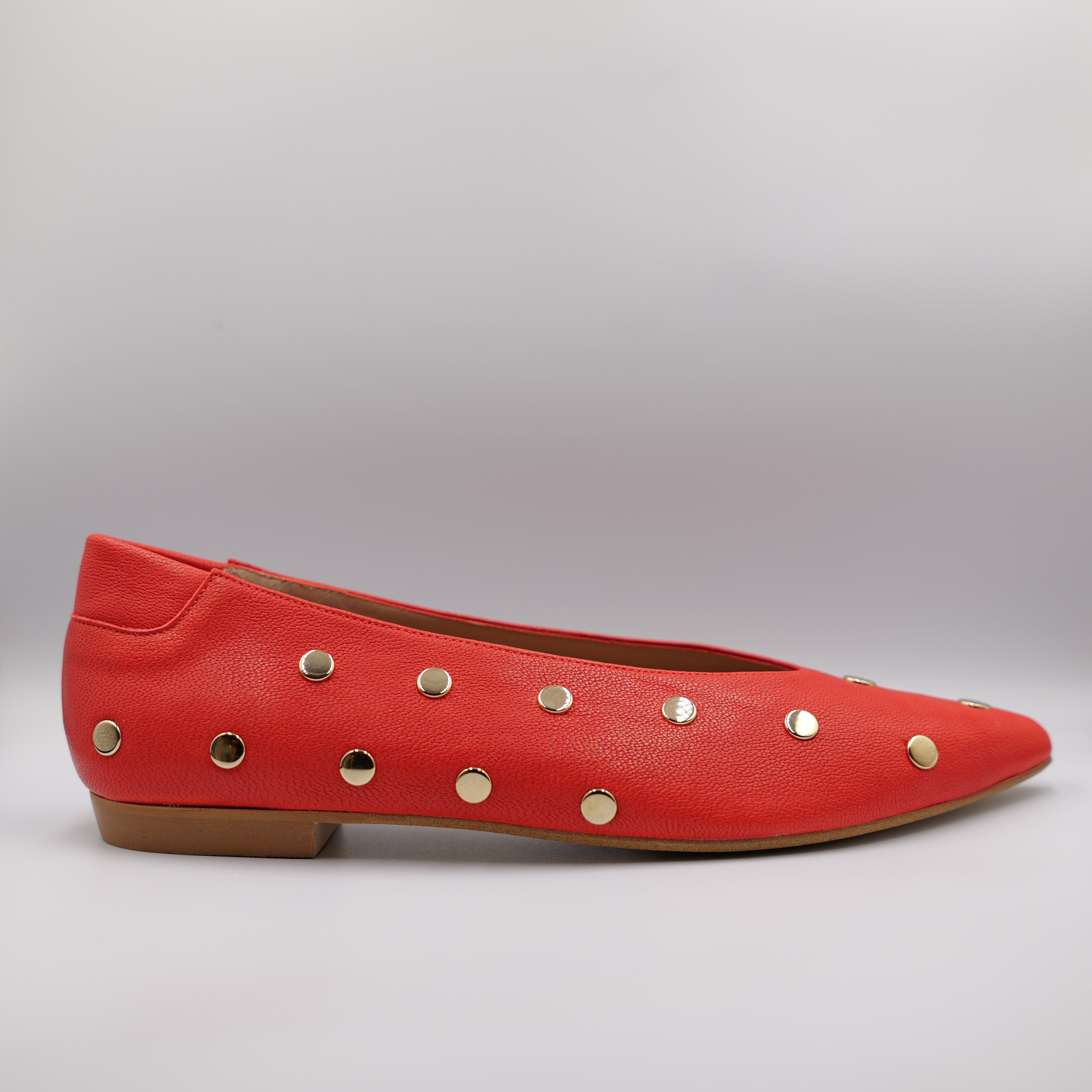 Ora - Ballerina in pelle con borchie