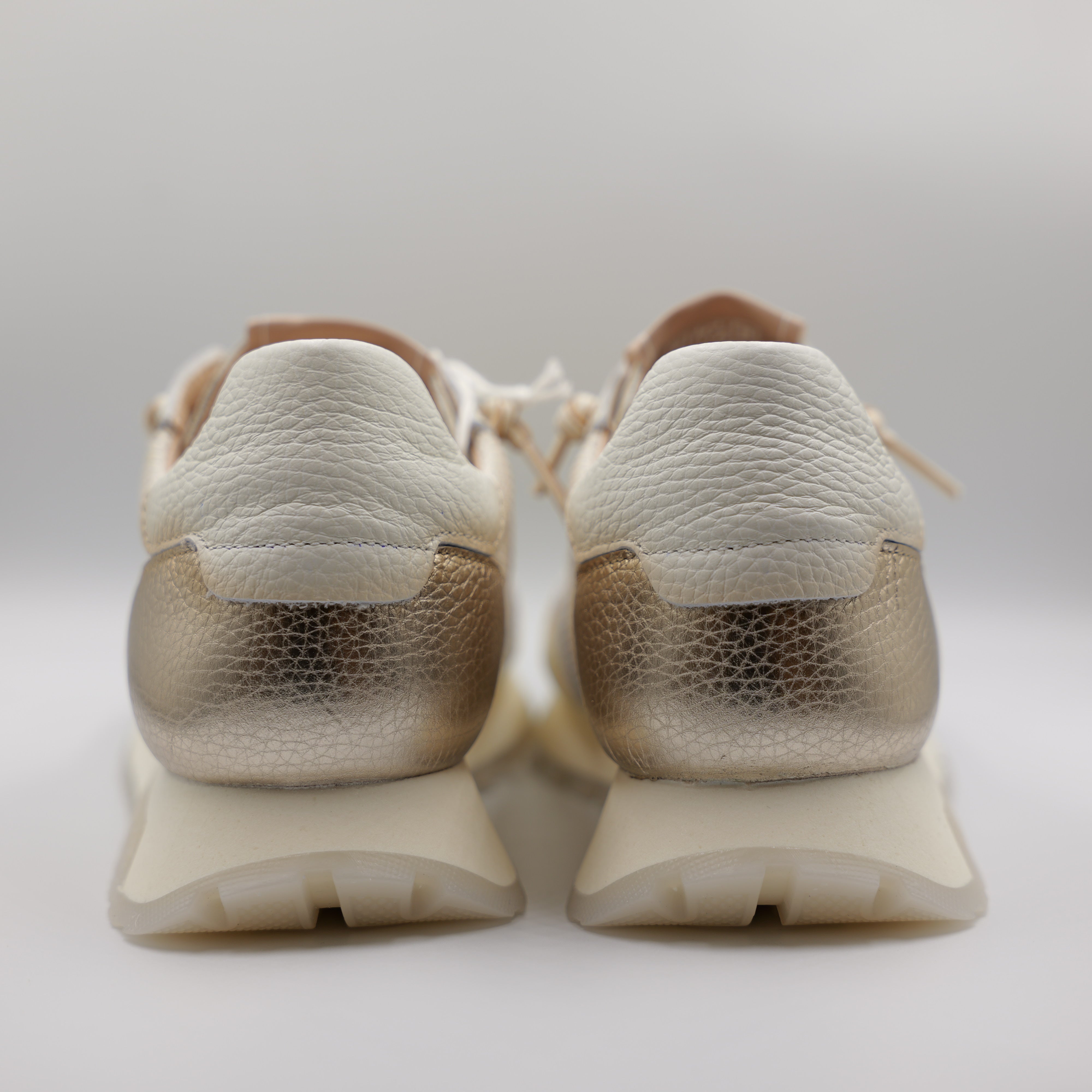 Hispanitas-sneakers in pelle e tela con i lacci