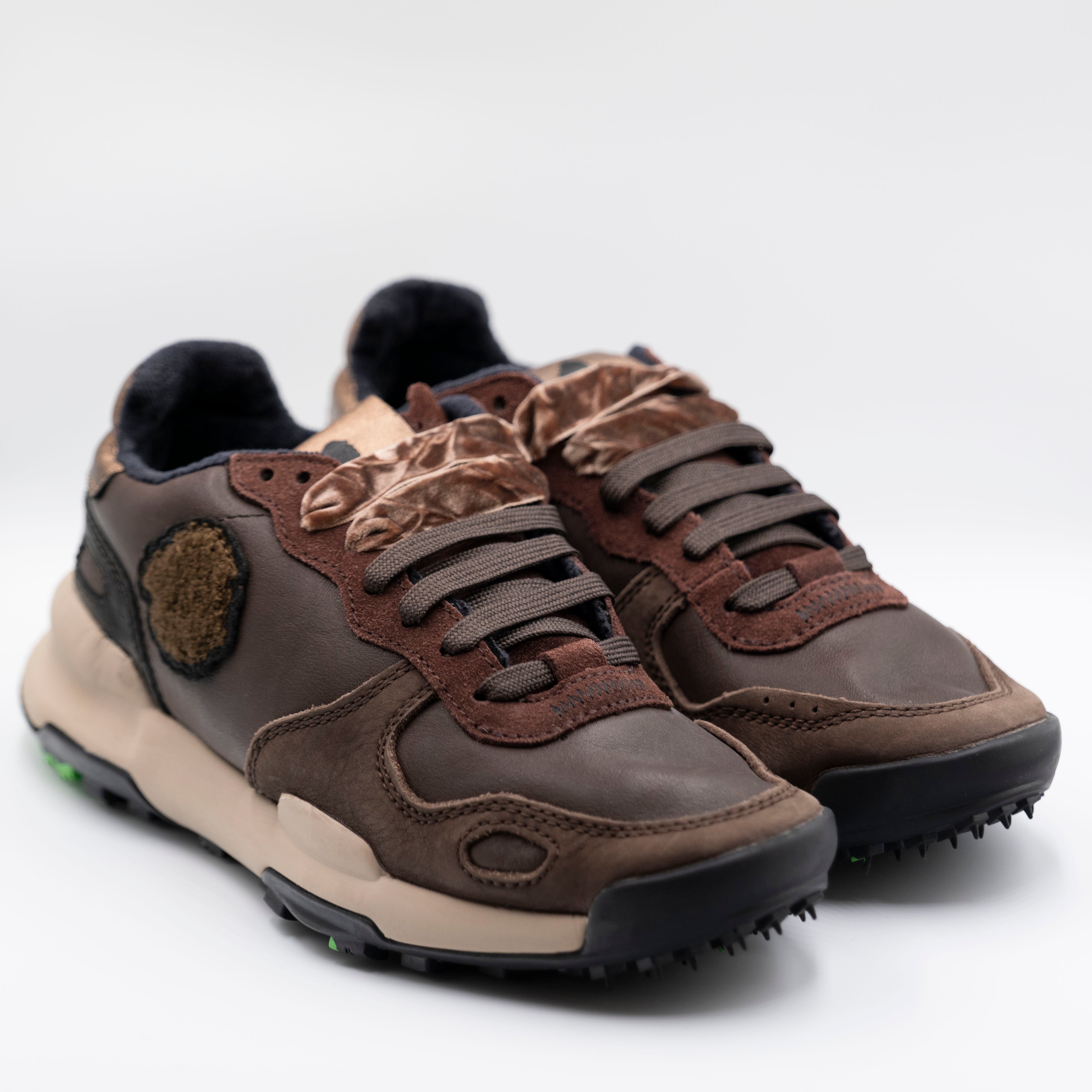 Satorisan - Sneakers in pelle e camoscio con doppio laccio