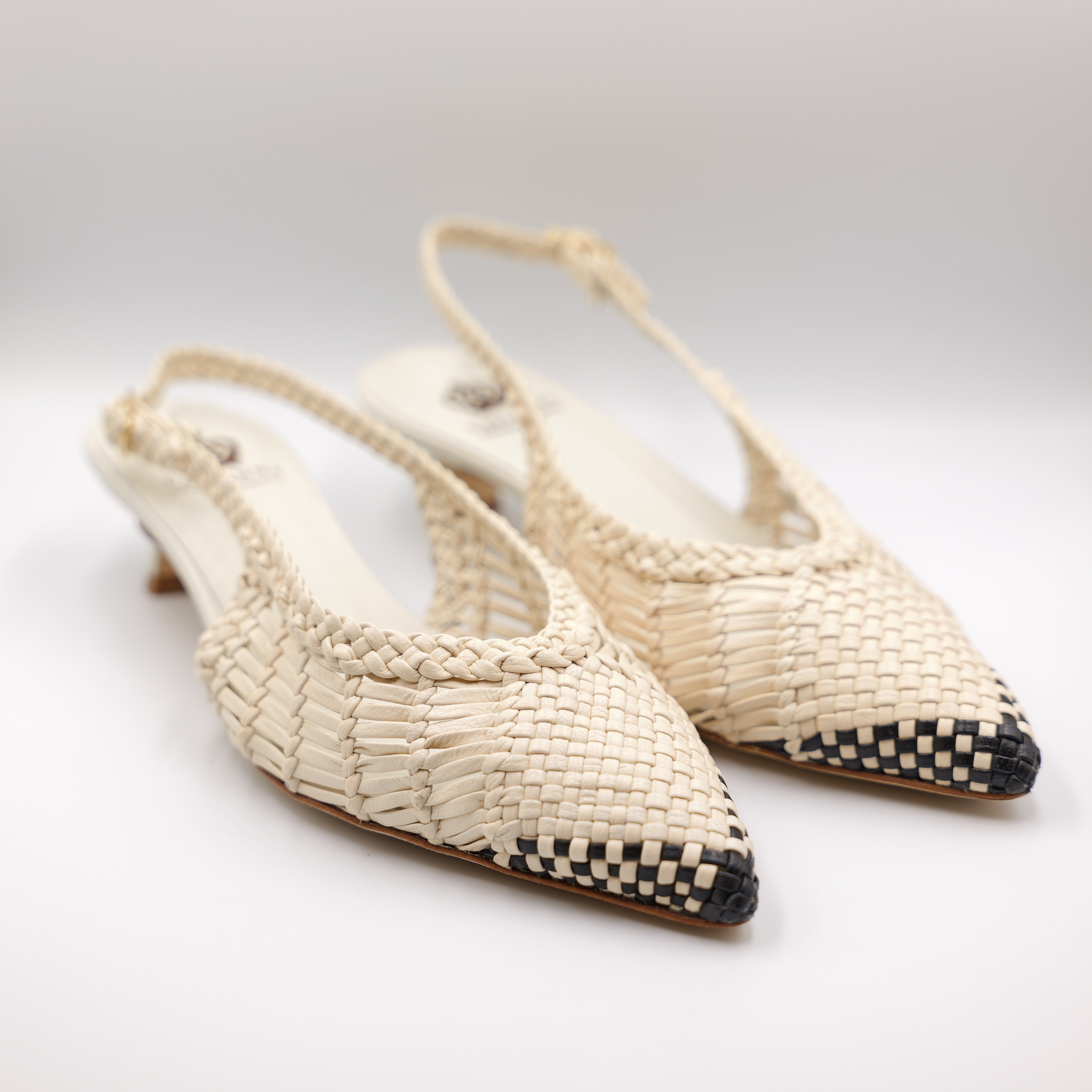 L'Arianna - Slingback in pelle intrecciata