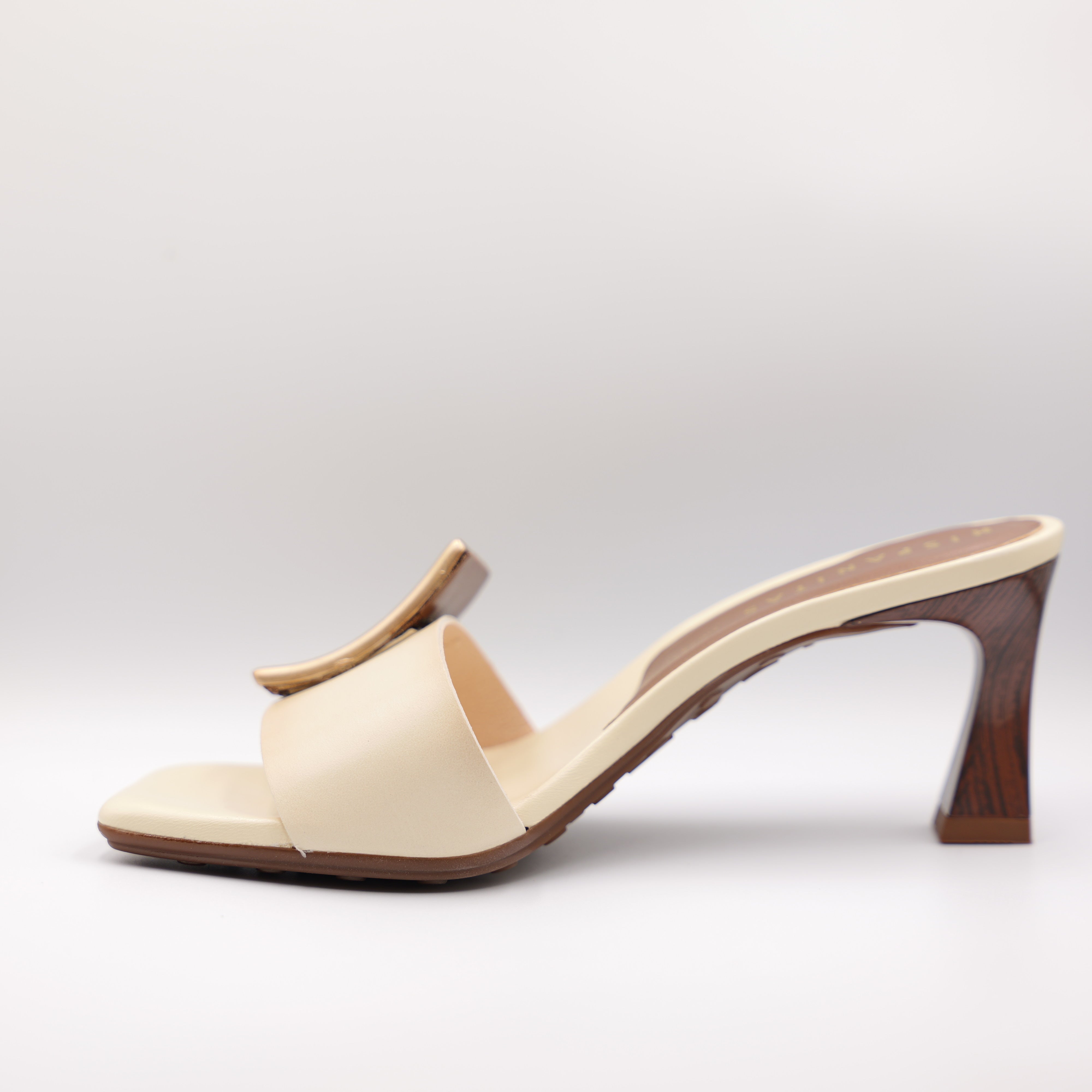 Hispanitas - Scalzato in pelle