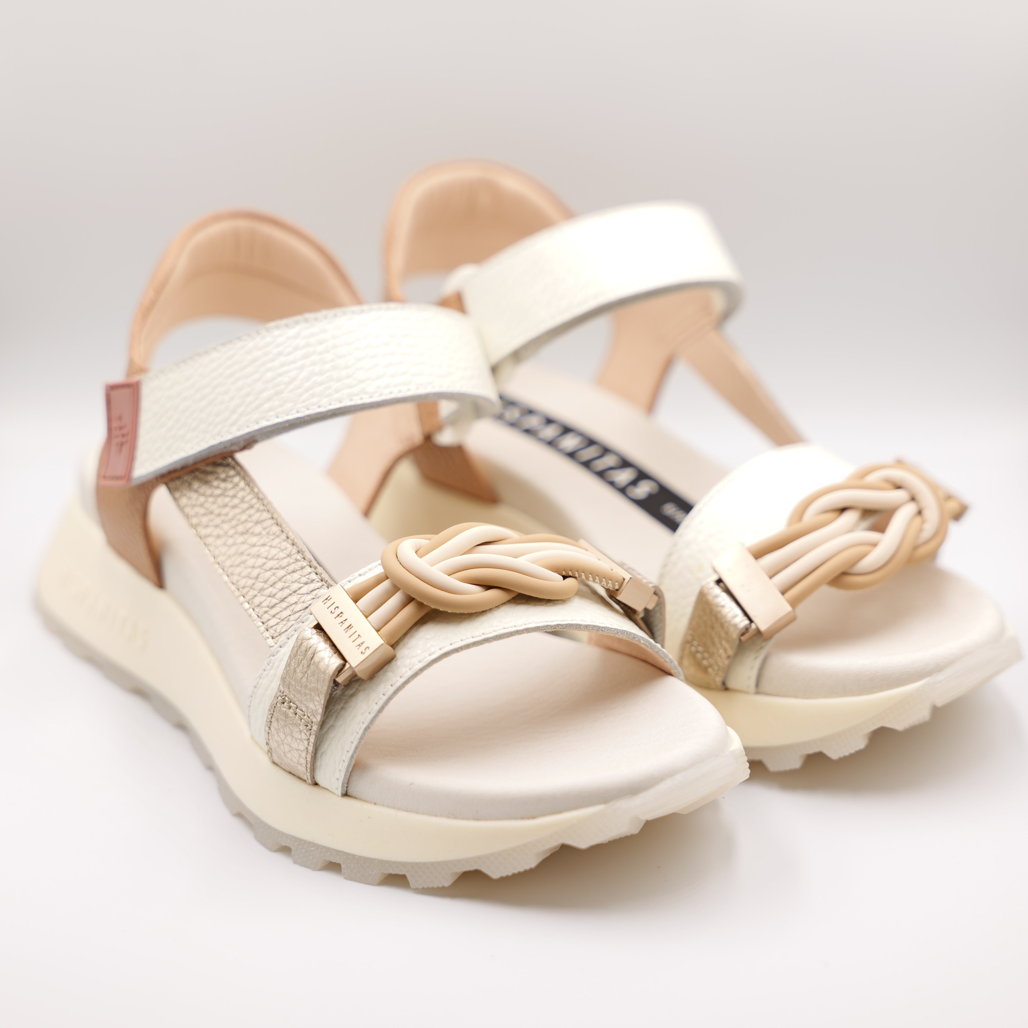 Hispanitas - Sandalo in pelle con strappo