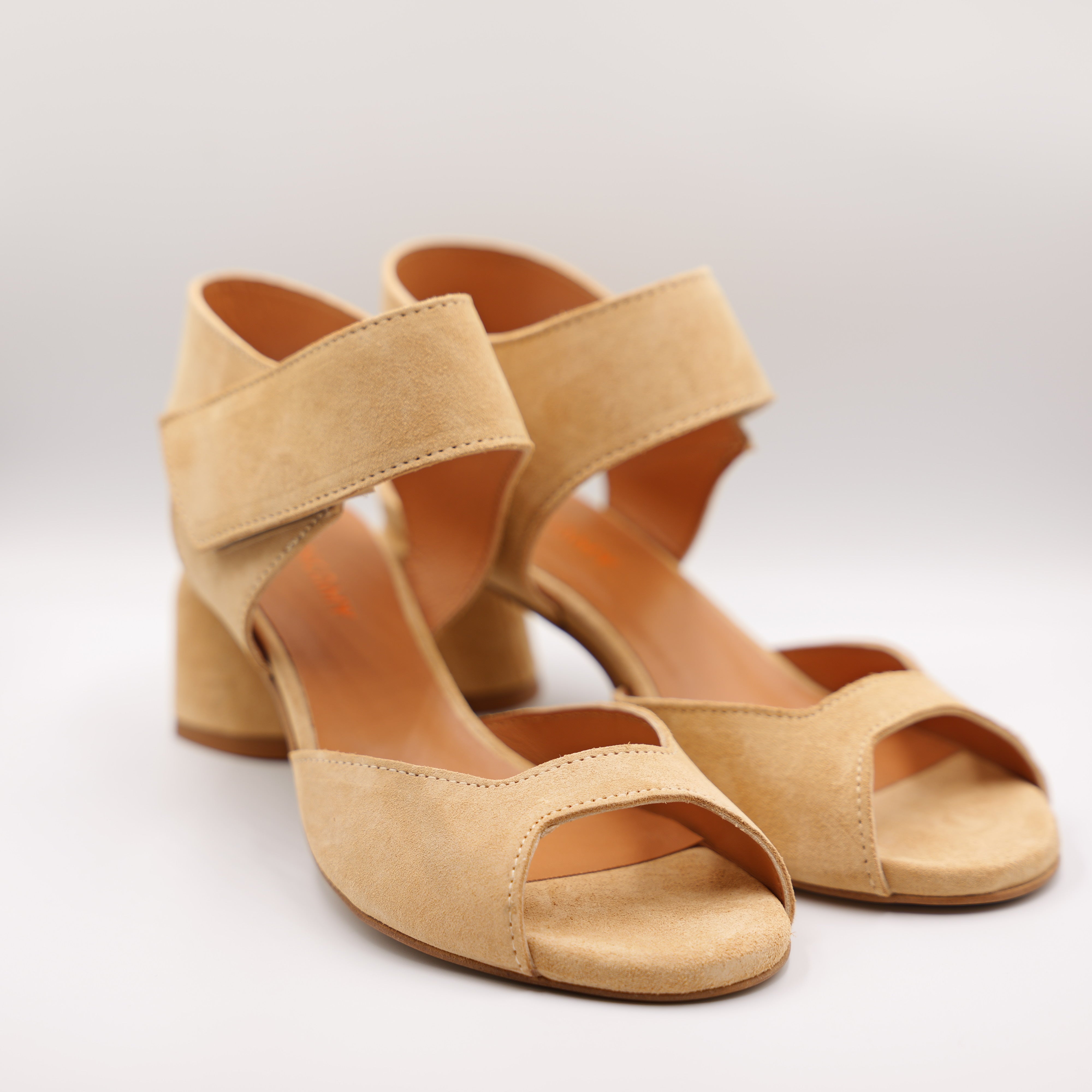 Ancamy - Sandalo in camoscio