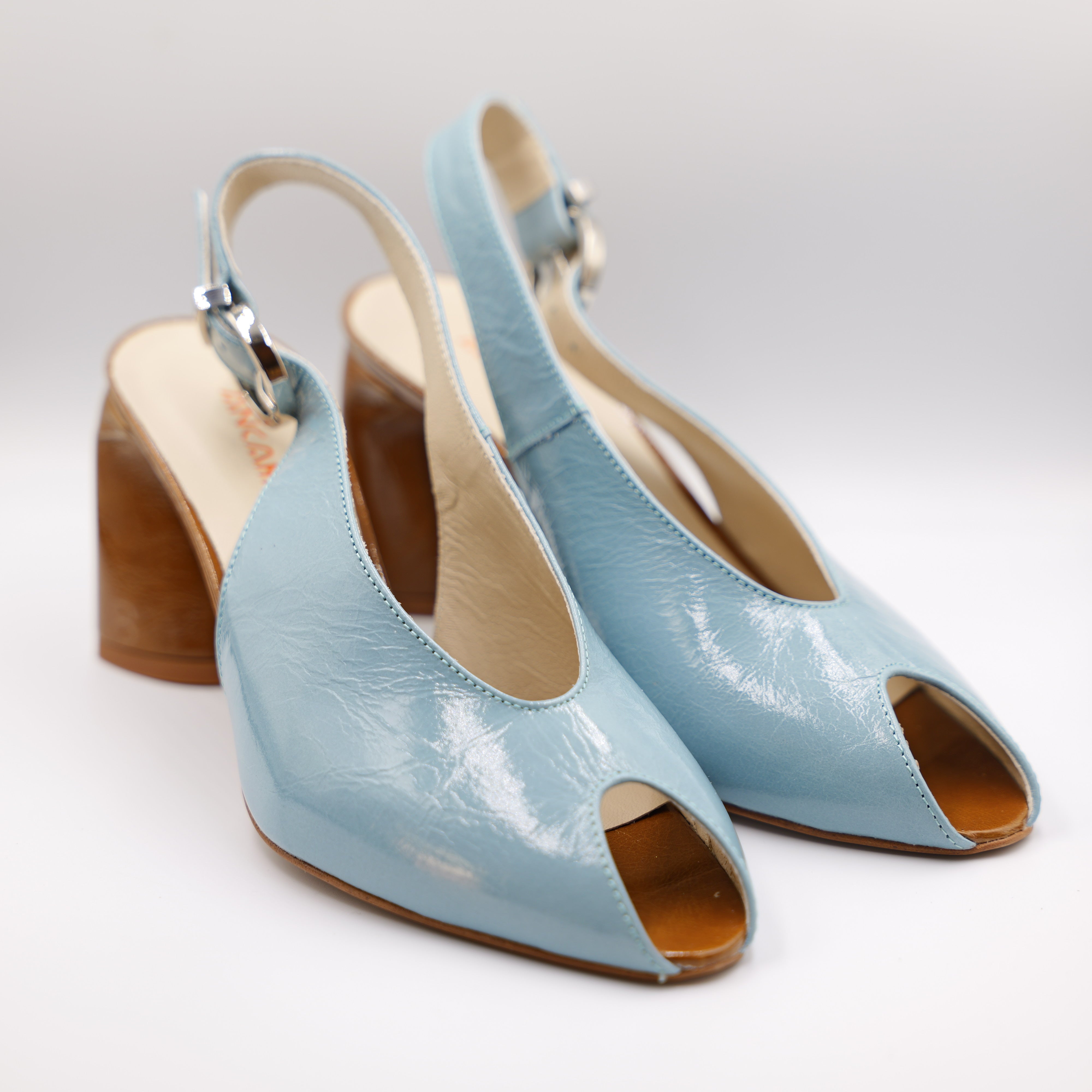 Ancamy - Sandalo in vernice