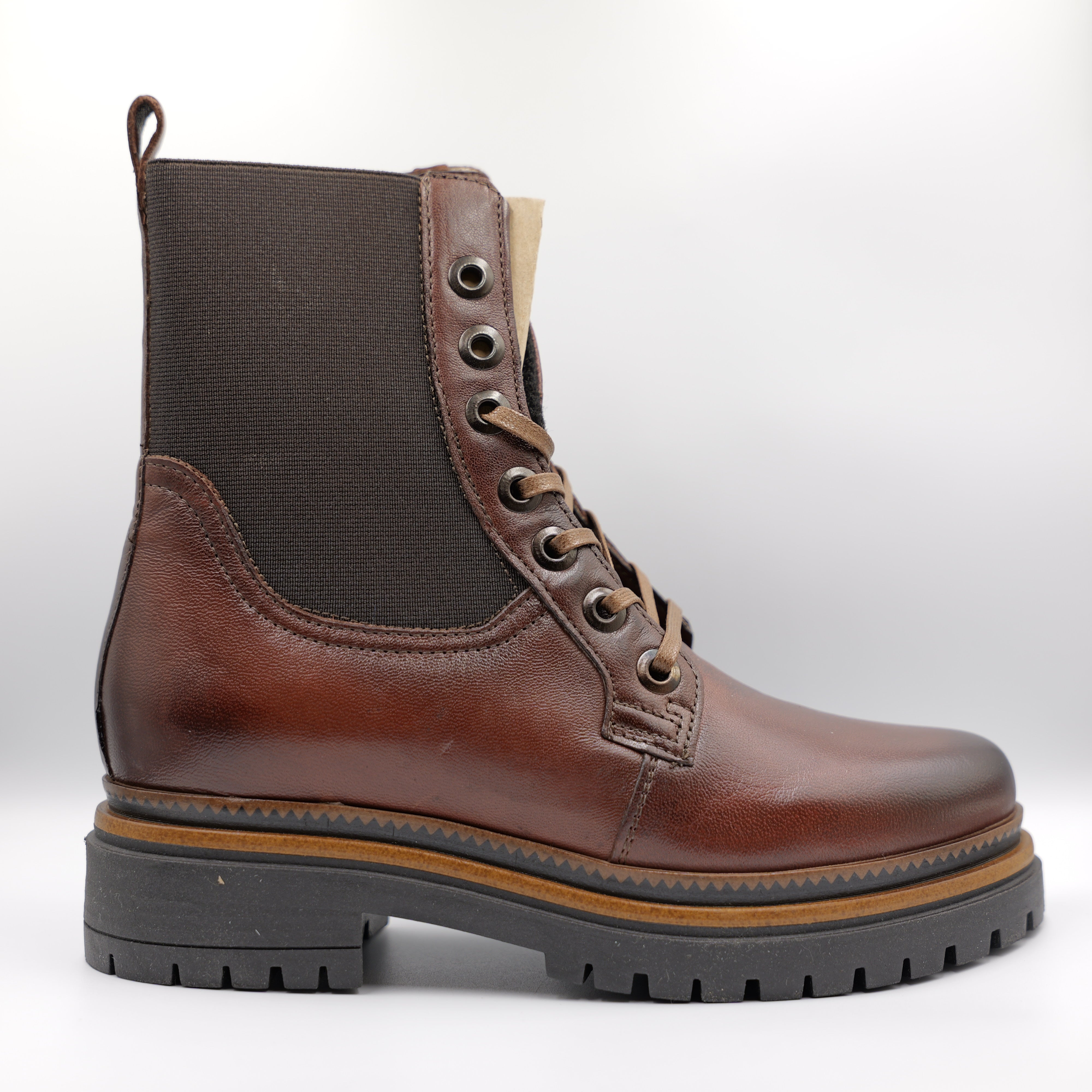 Mjus - Anfibi in pelle con zip