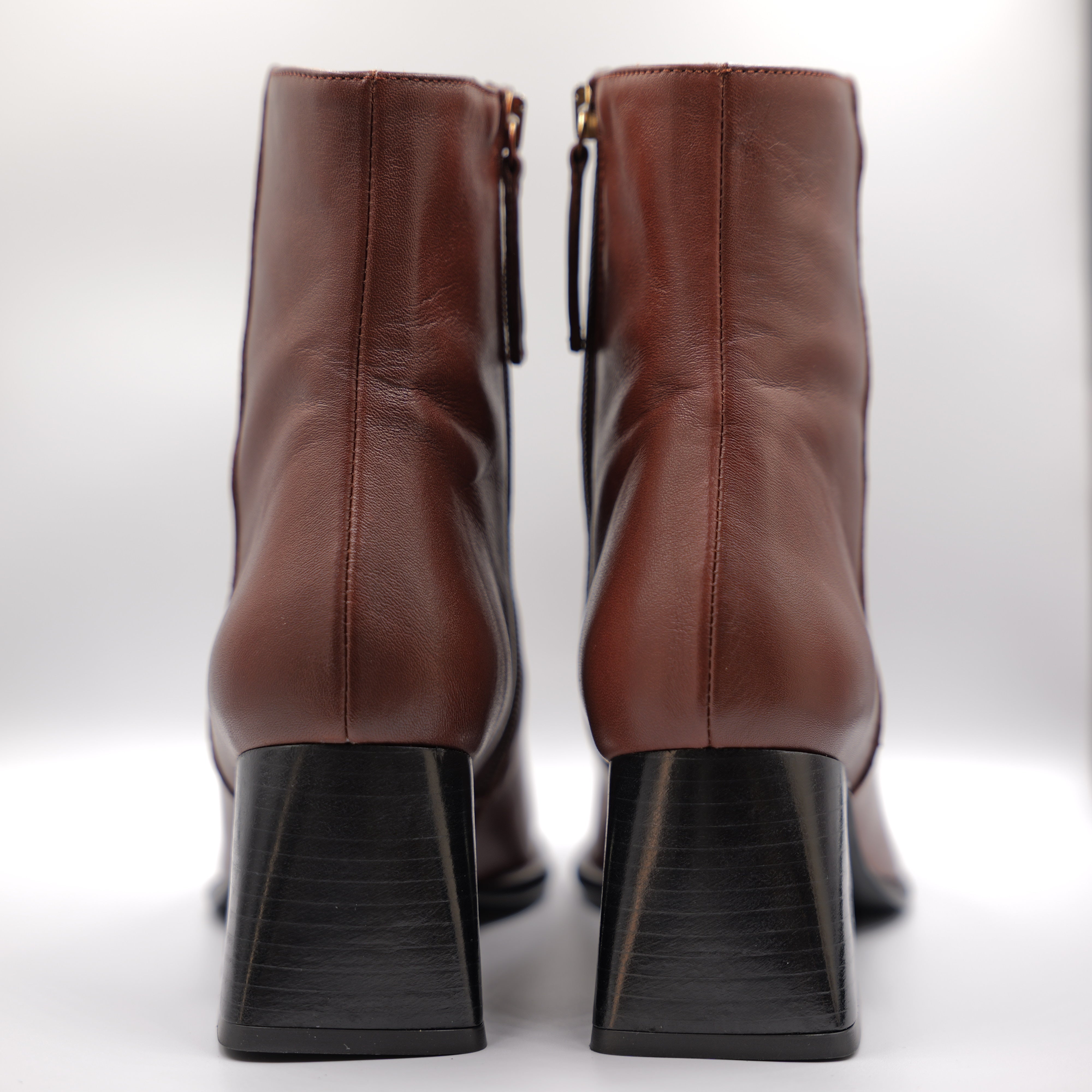 Angel Alarcon - Tronchetti in pelle con zip