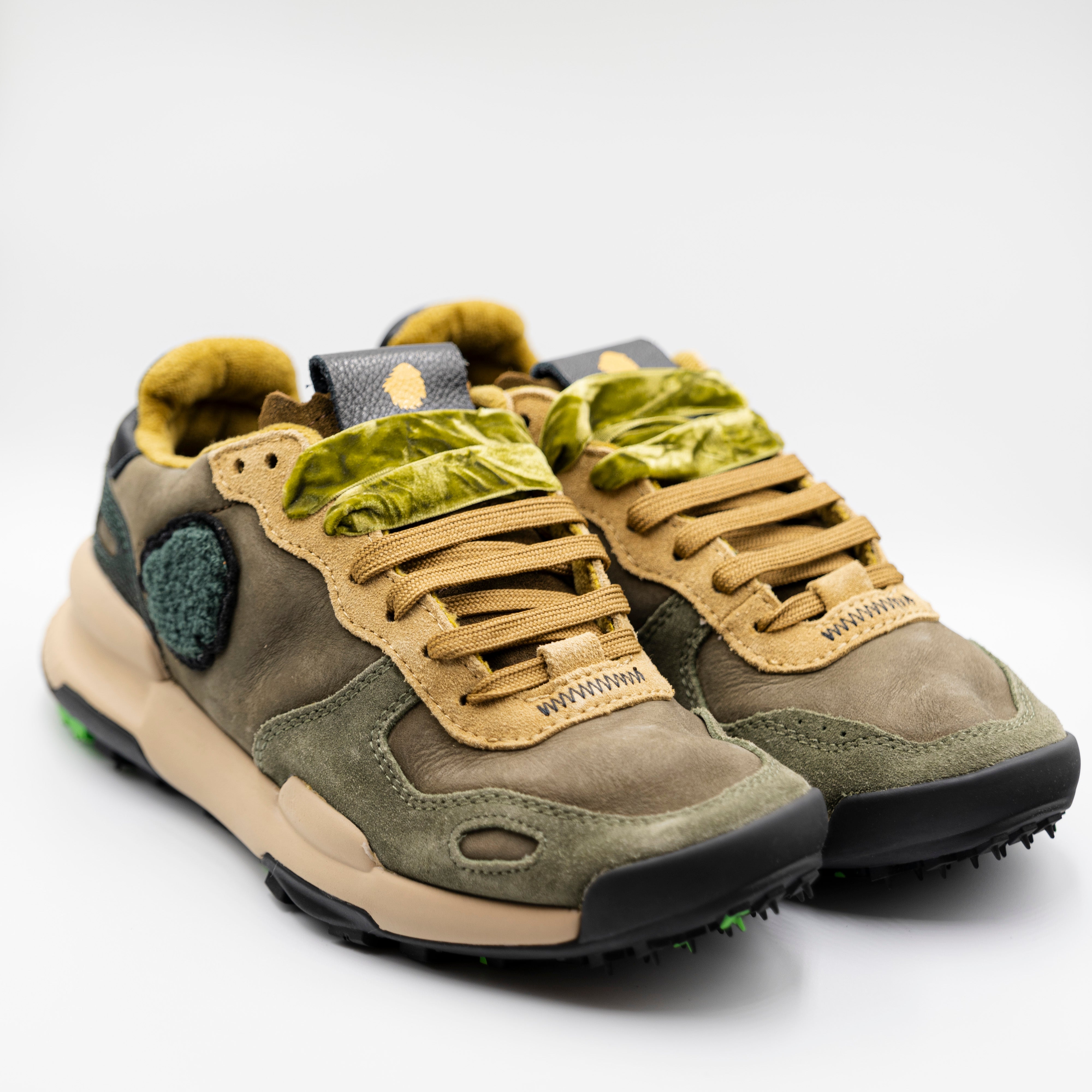 Satorisan - Sneakers in pelle e camoscio para bassa