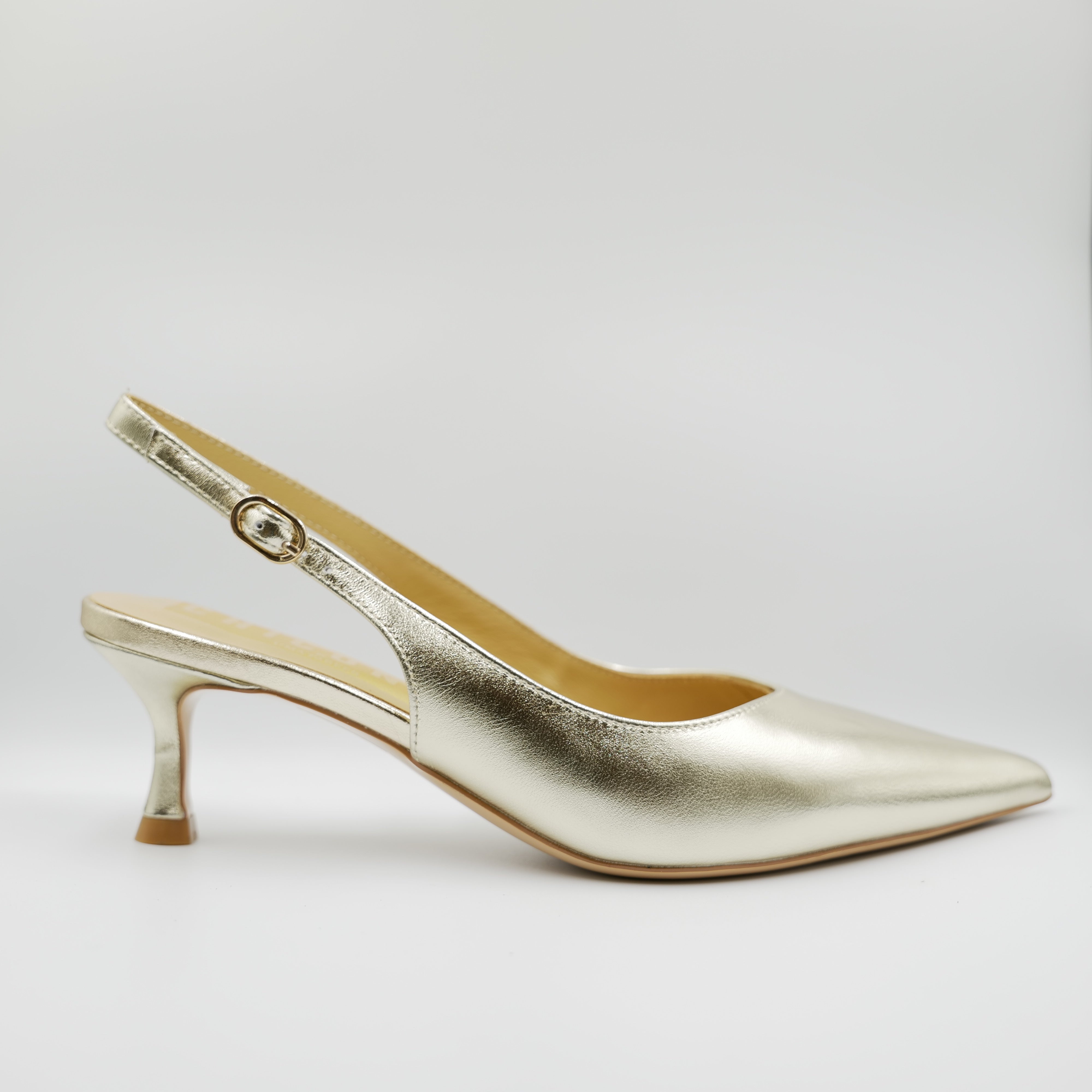 Chiconic - Slingback in pelle laminata con cinturino