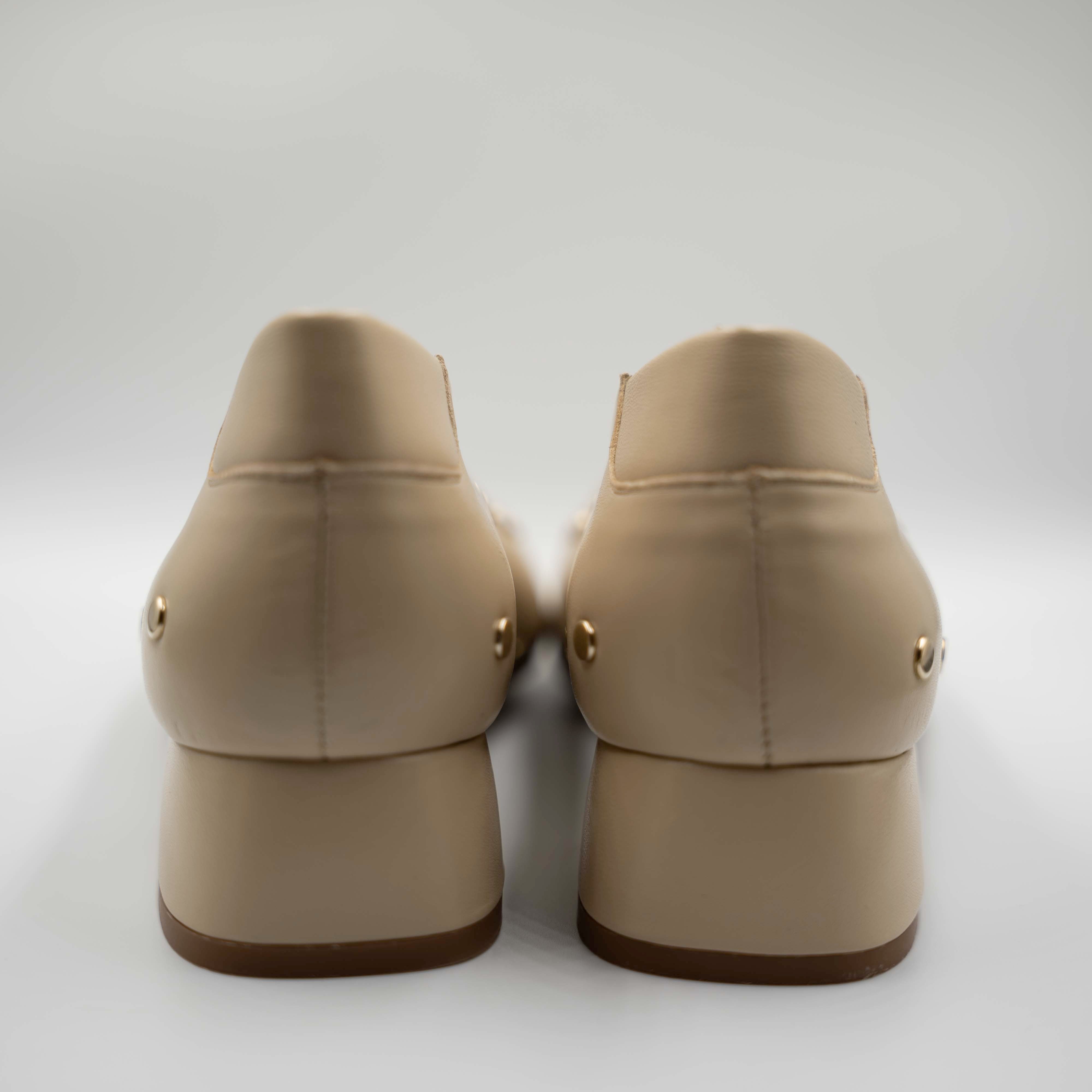 Ora - Ballerine in pelle con borchie