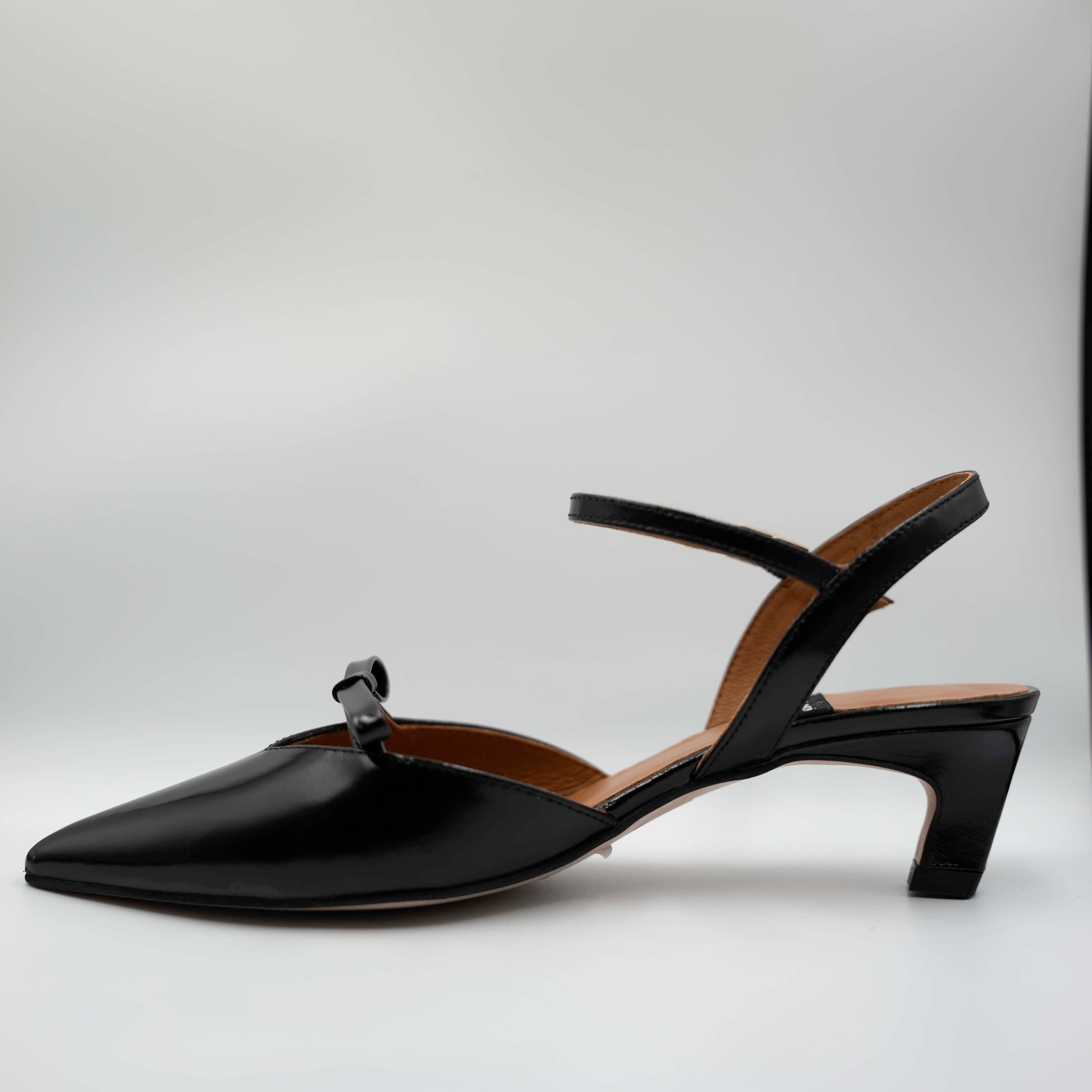 Angel Alarcon - Slingback in pelle abrasivata con cinturino