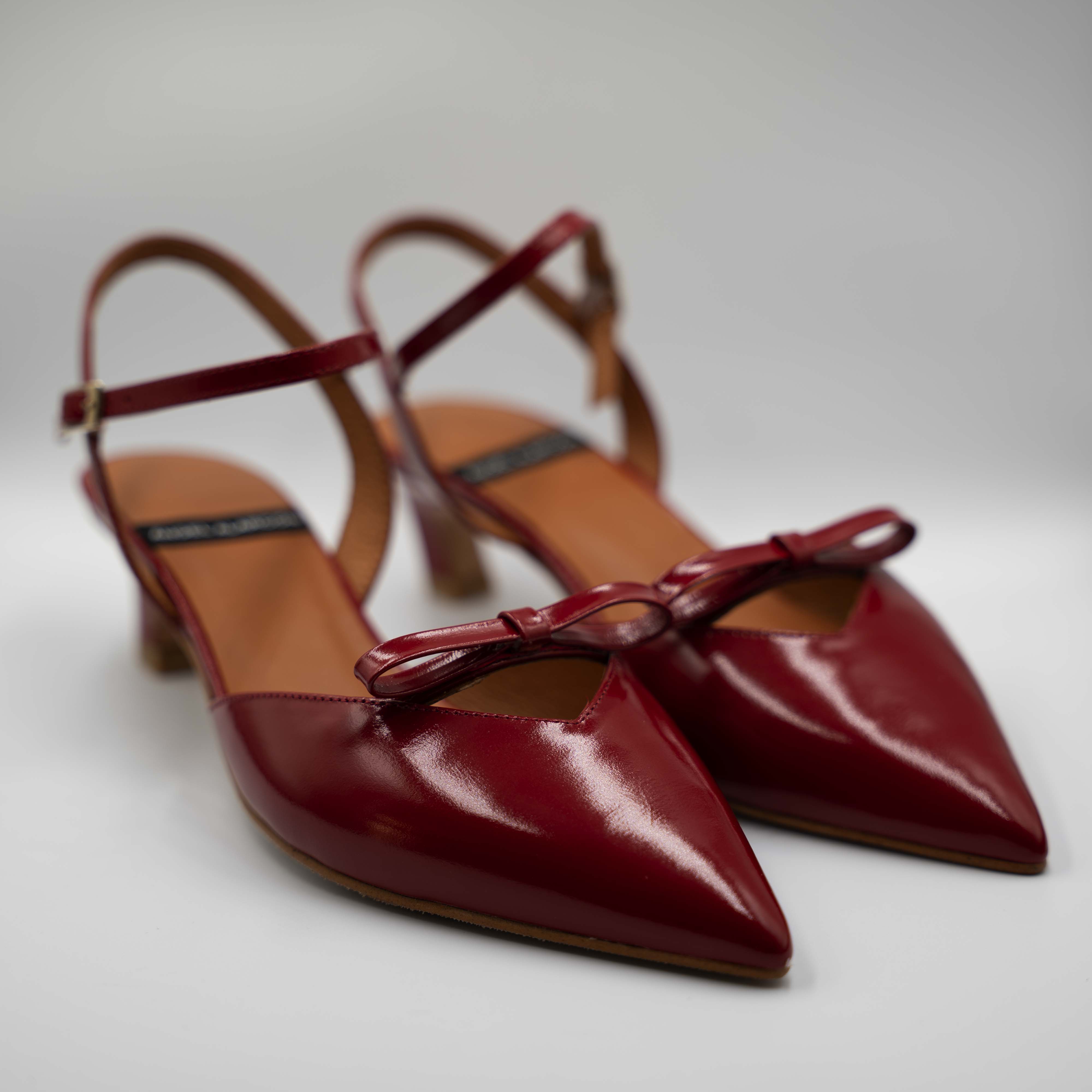 Angel Alarcon - Slingback in pelle abrasivata con cinturino